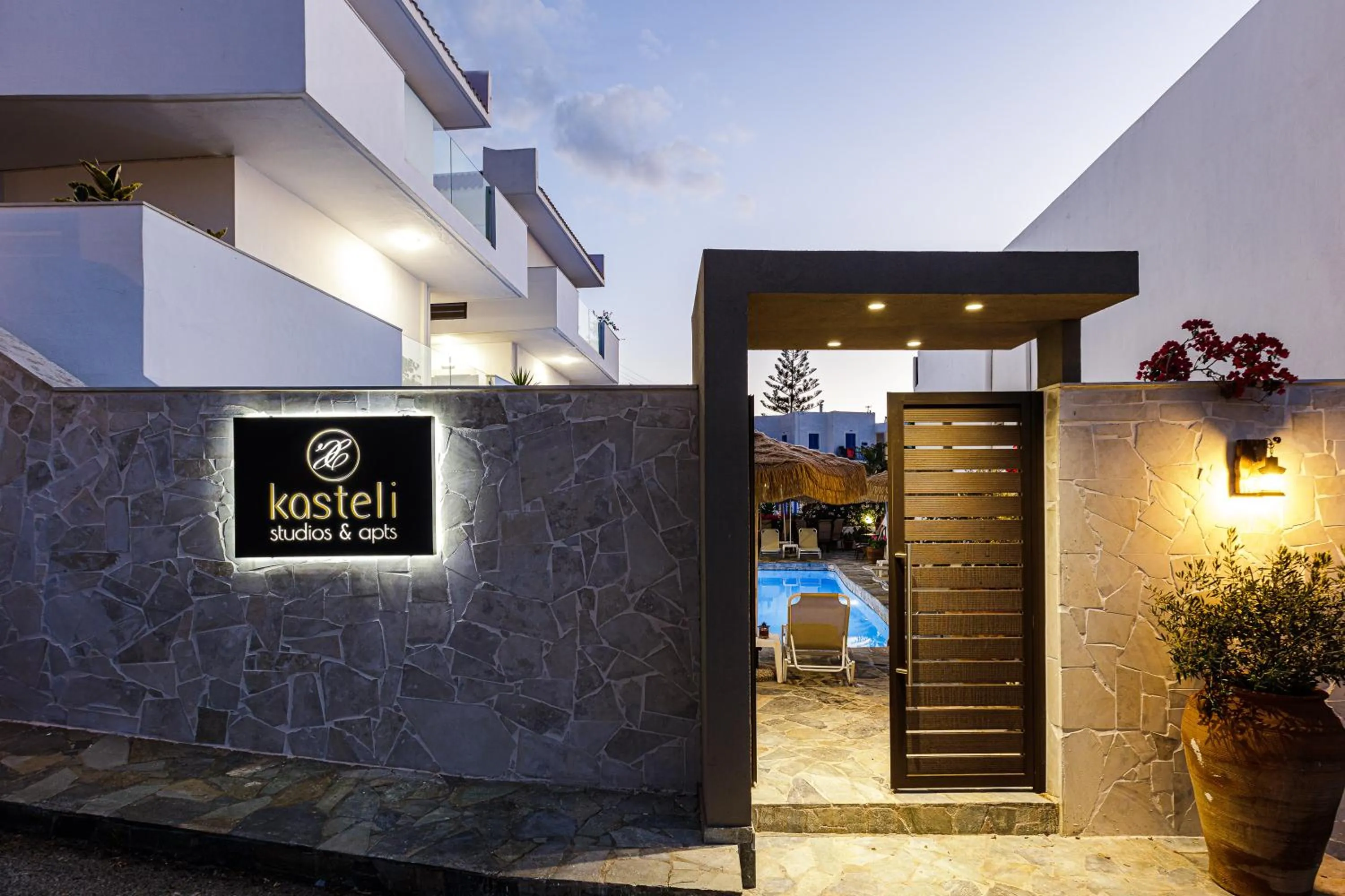 Swimming pool in Kasteli Studios & Apartments