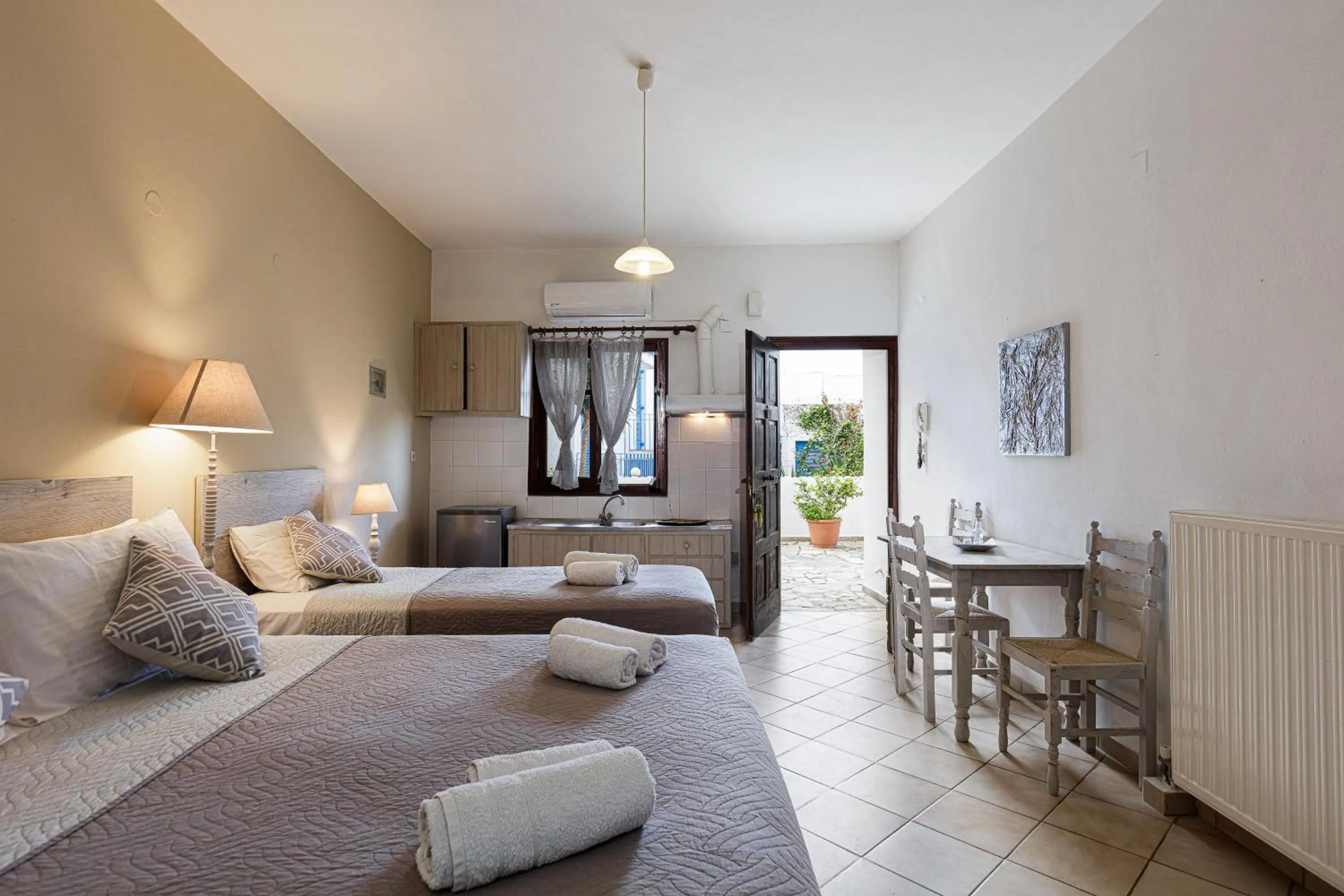 View (from property/room), Bed in Kasteli Studios & Apartments