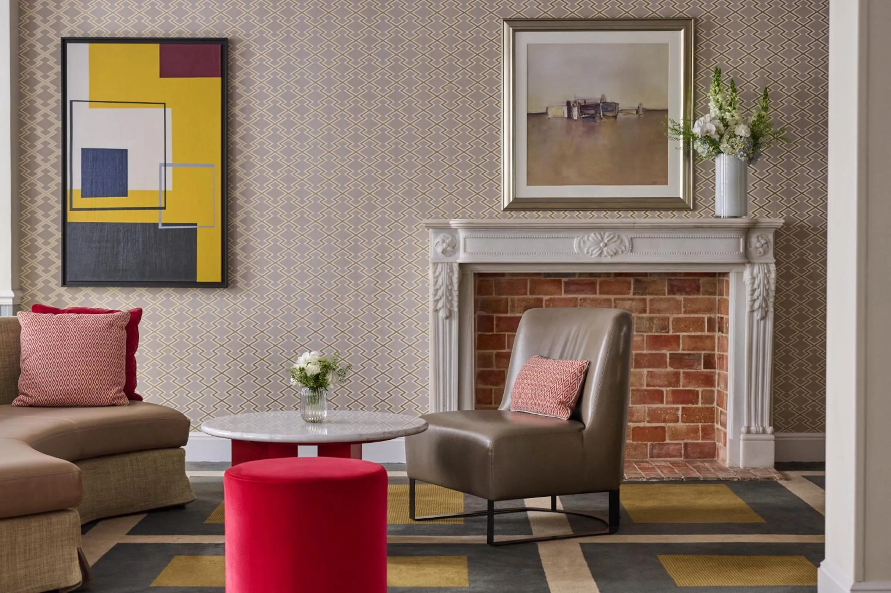 Lobby or reception in Fraser Suites Le Claridge Champs-Elysées