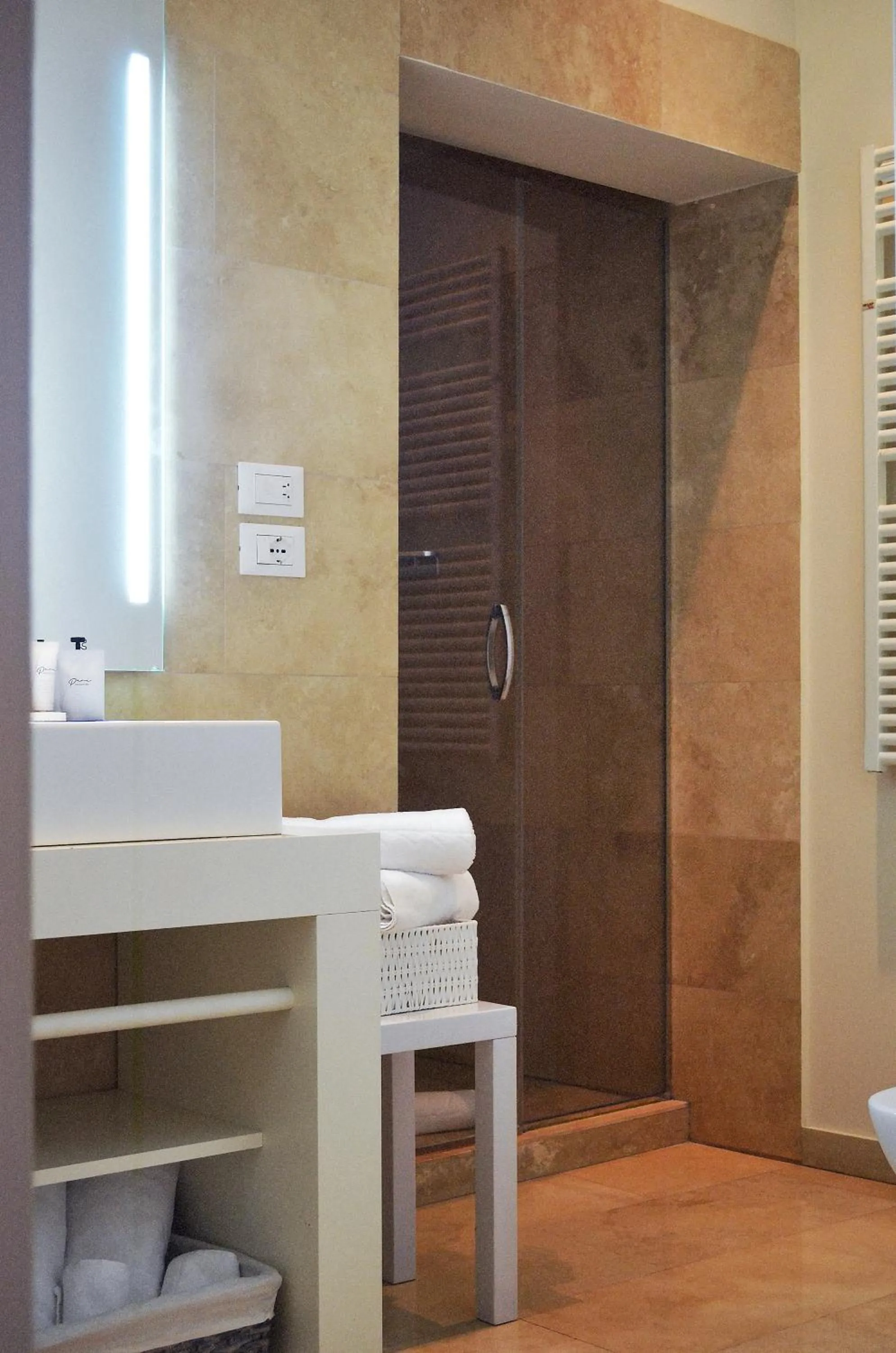 Bathroom in Rooms Milano Duomo