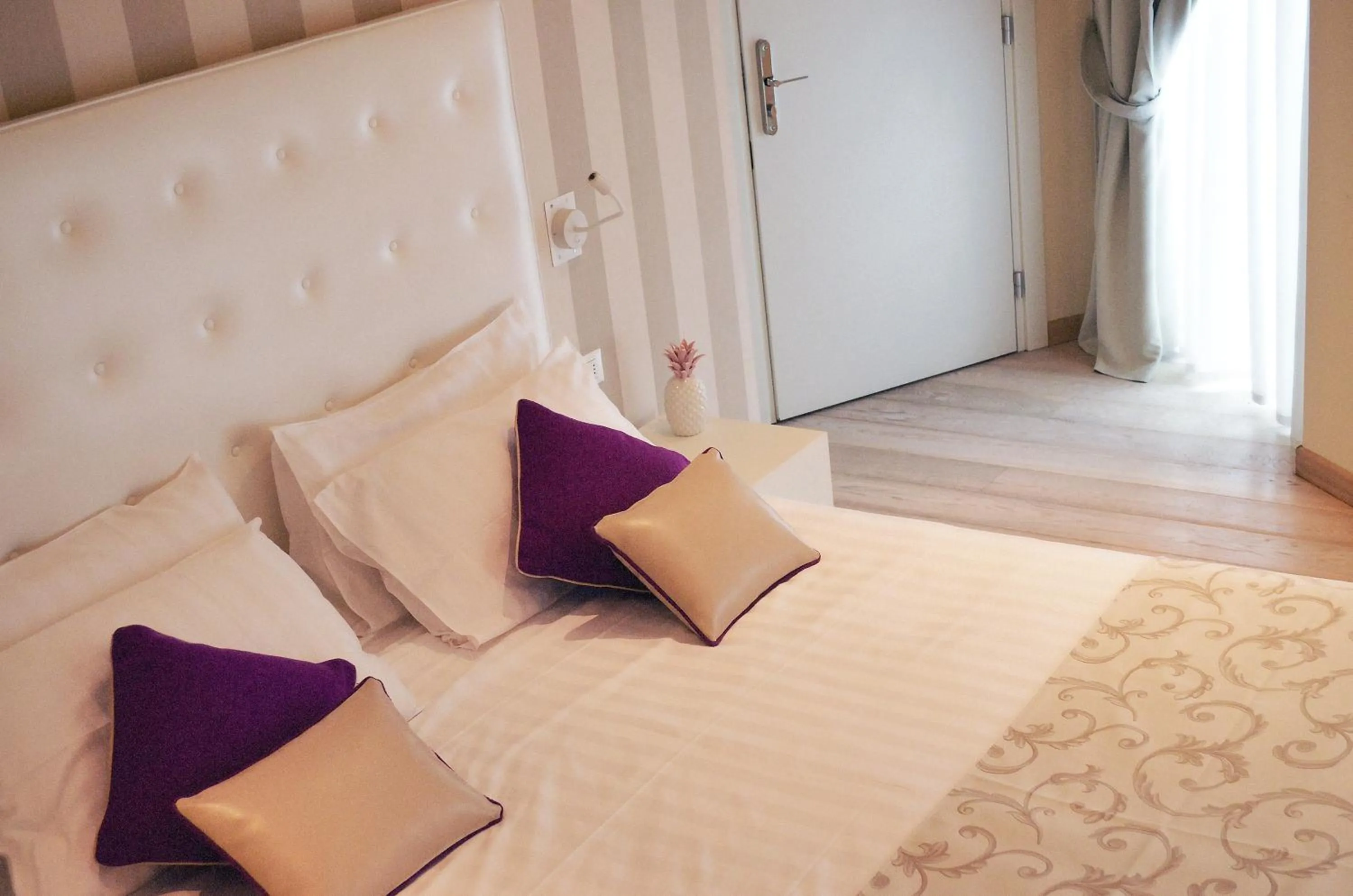 Photo of the whole room, Bed in Rooms Milano Duomo