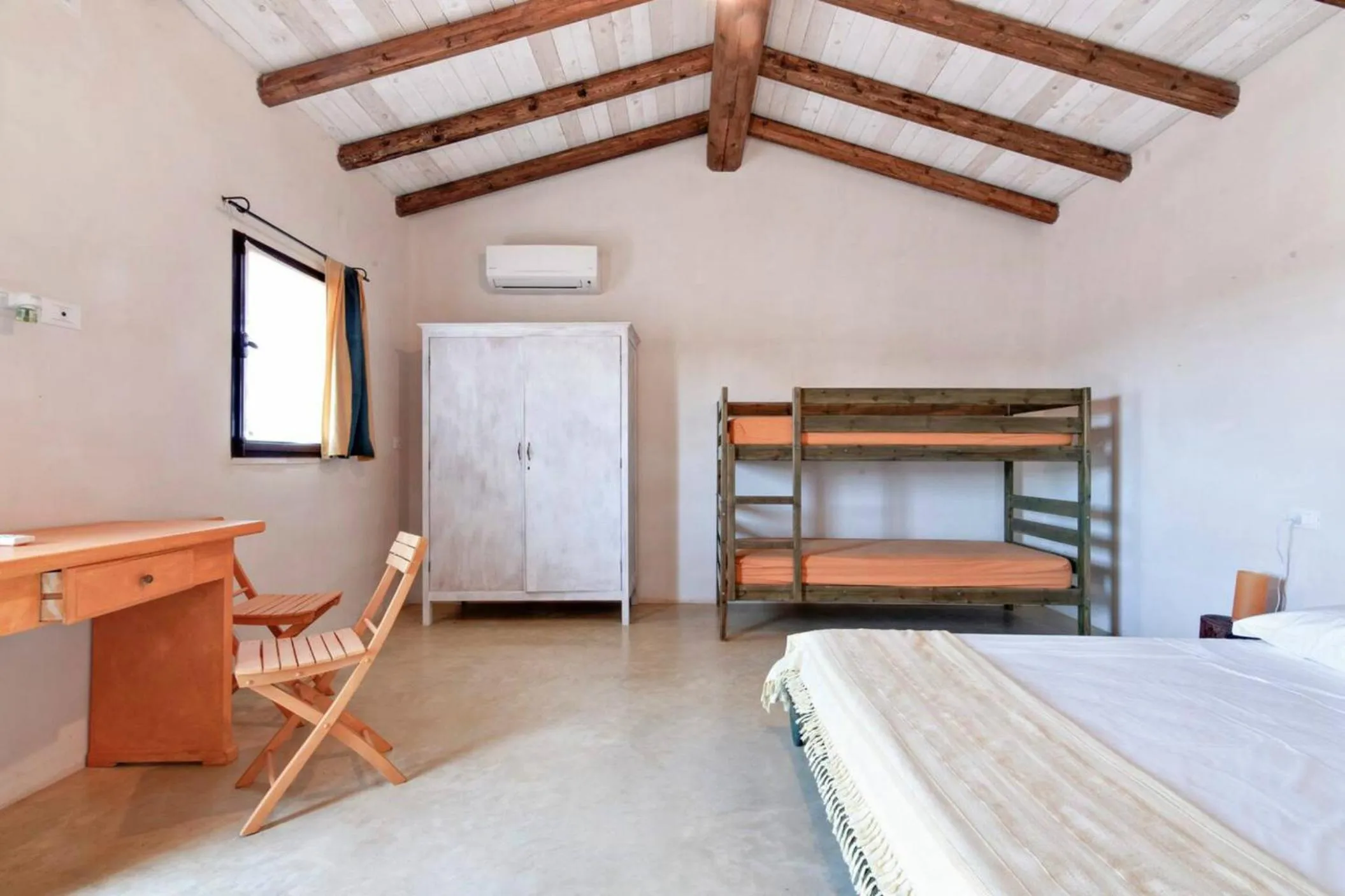 Photo of the whole room in Casina Solatia