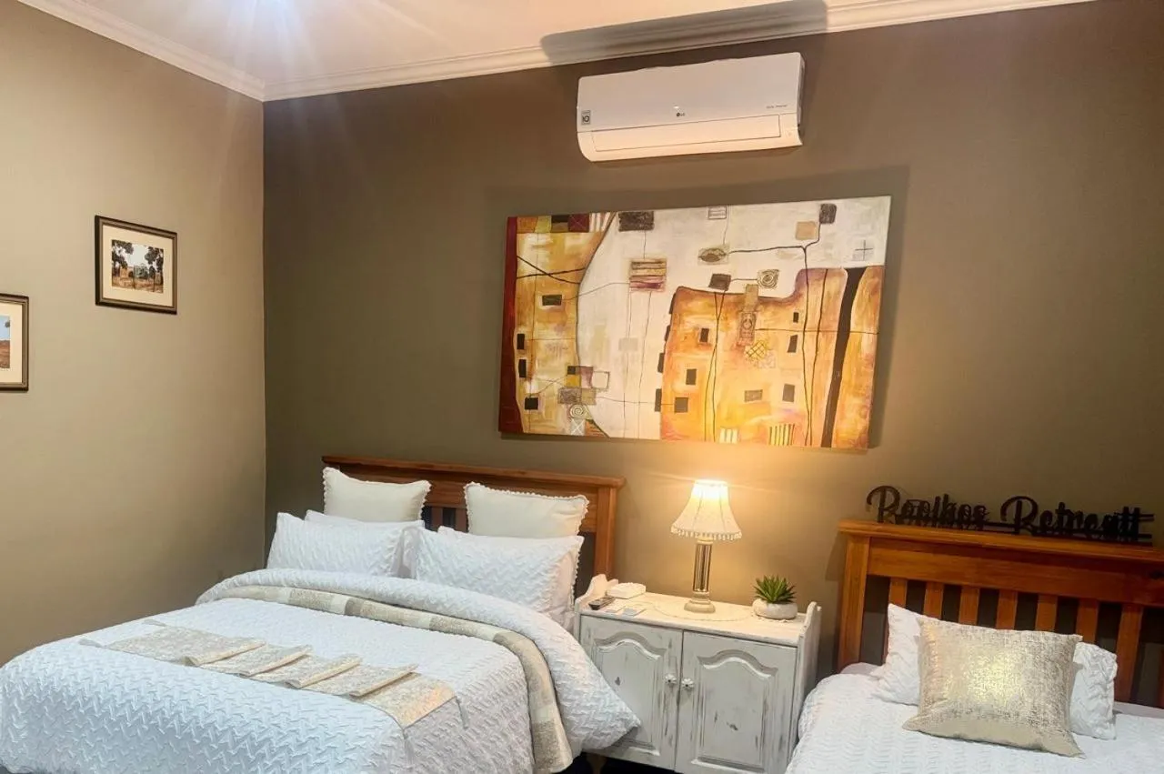 Bed in Rooibos Retreat