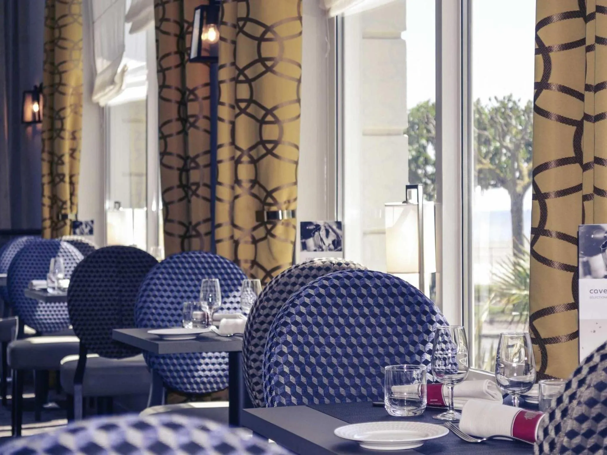 Restaurant/places to eat in Hotel Mercure La Baule Majestic