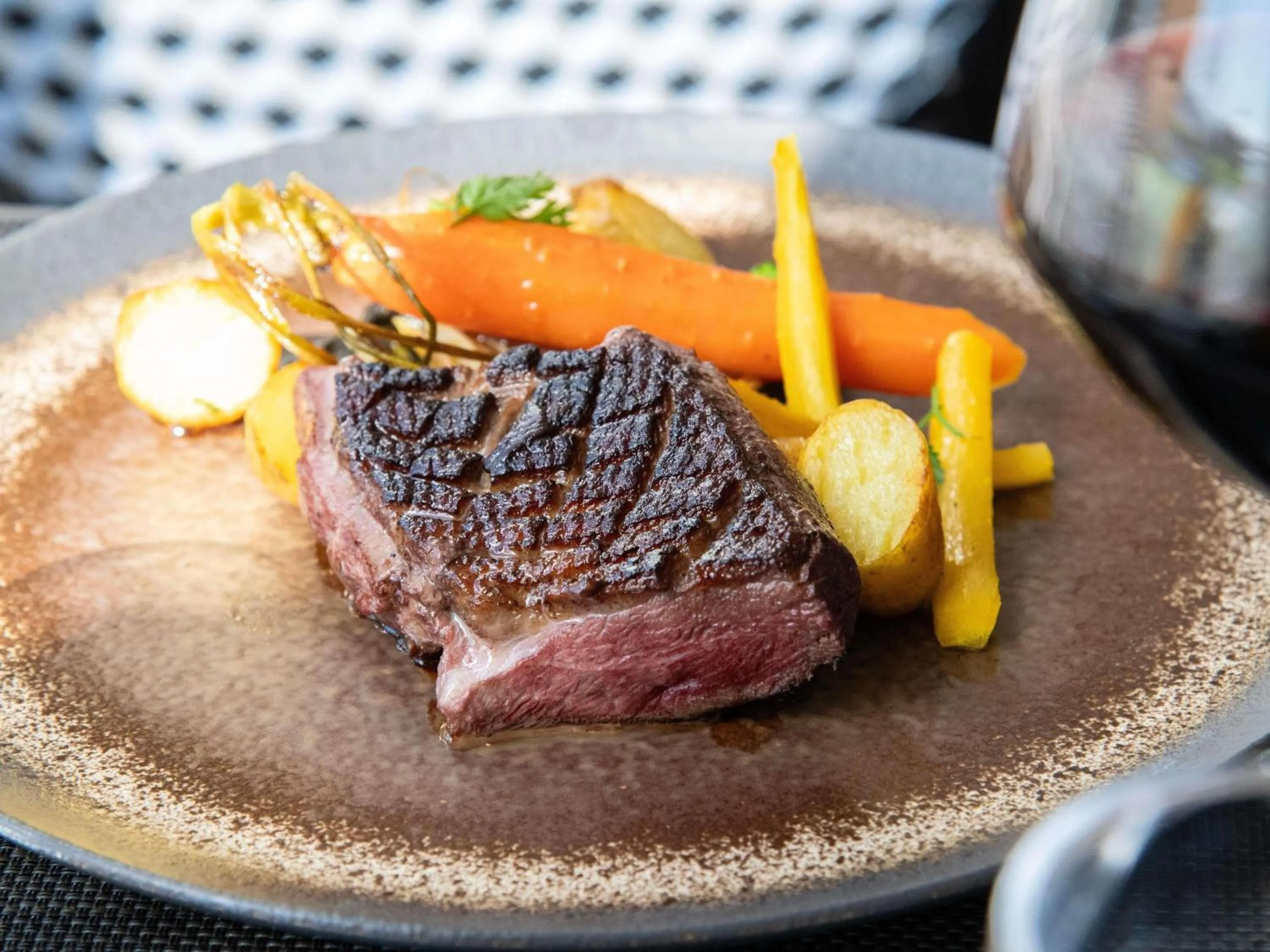 Restaurant/places to eat in Hotel Mercure La Baule Majestic