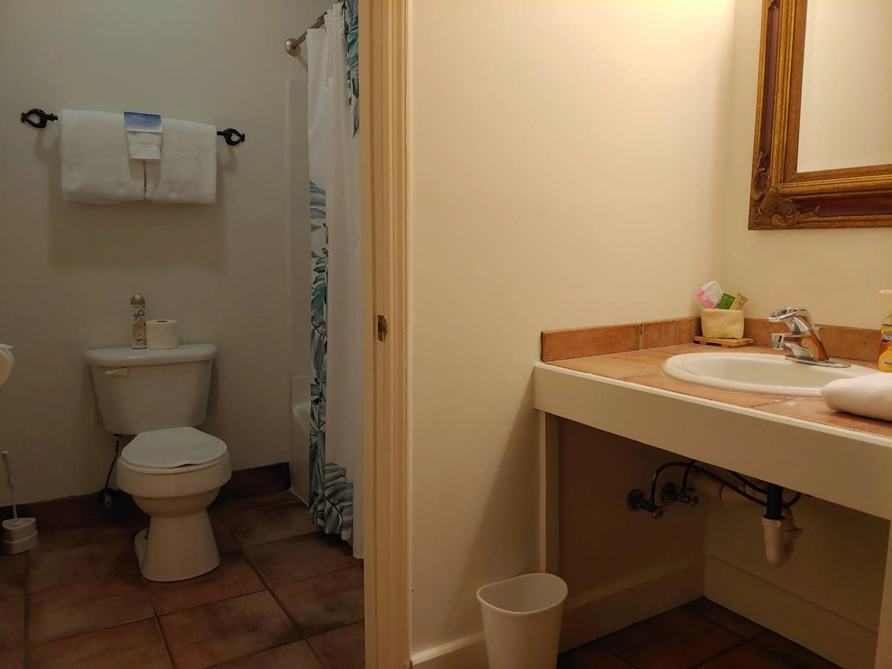 Bathroom in McKinley Edwards Inn