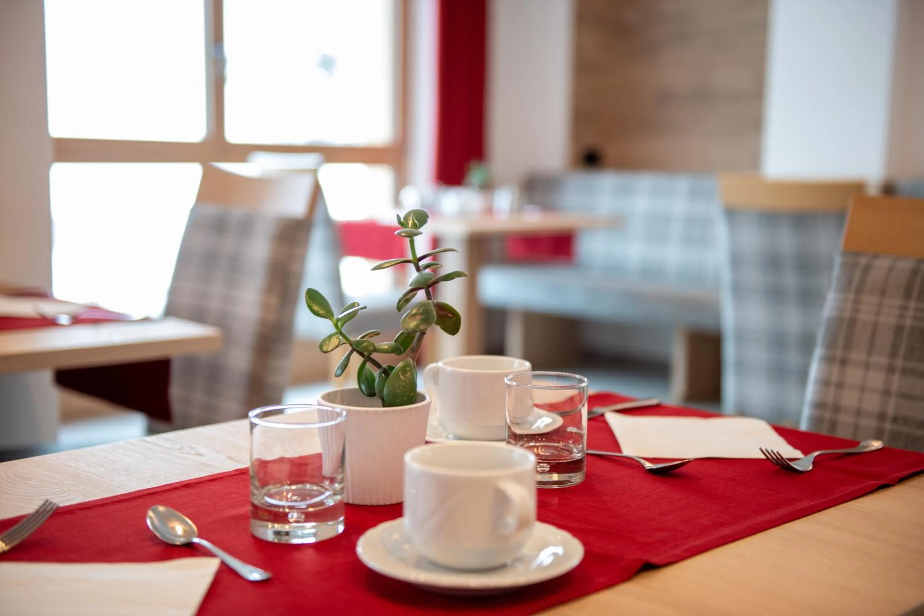 Restaurant/places to eat in Hotel Gran Pre