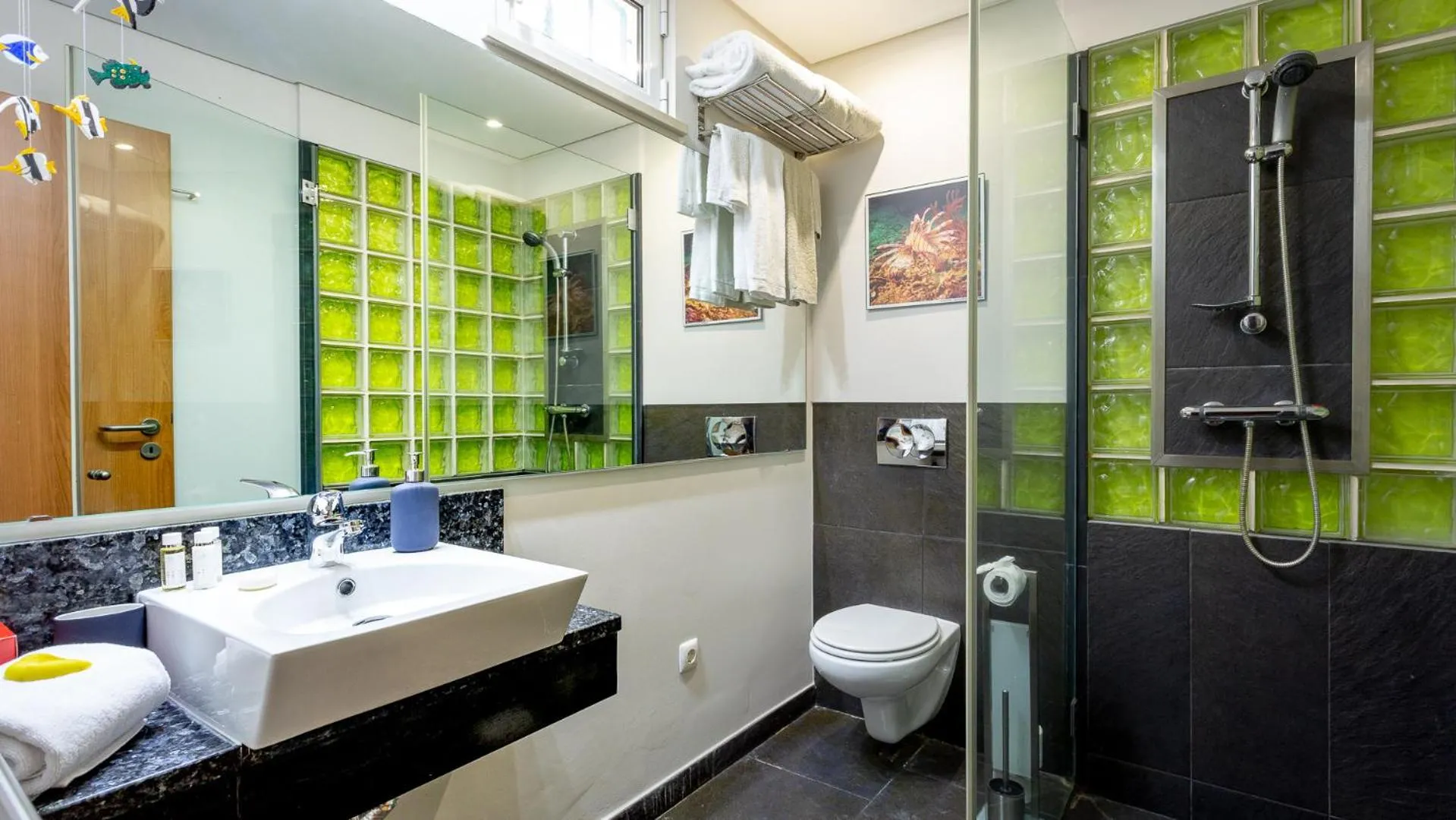 Bathroom in Villa Mebahel - Boliqueime