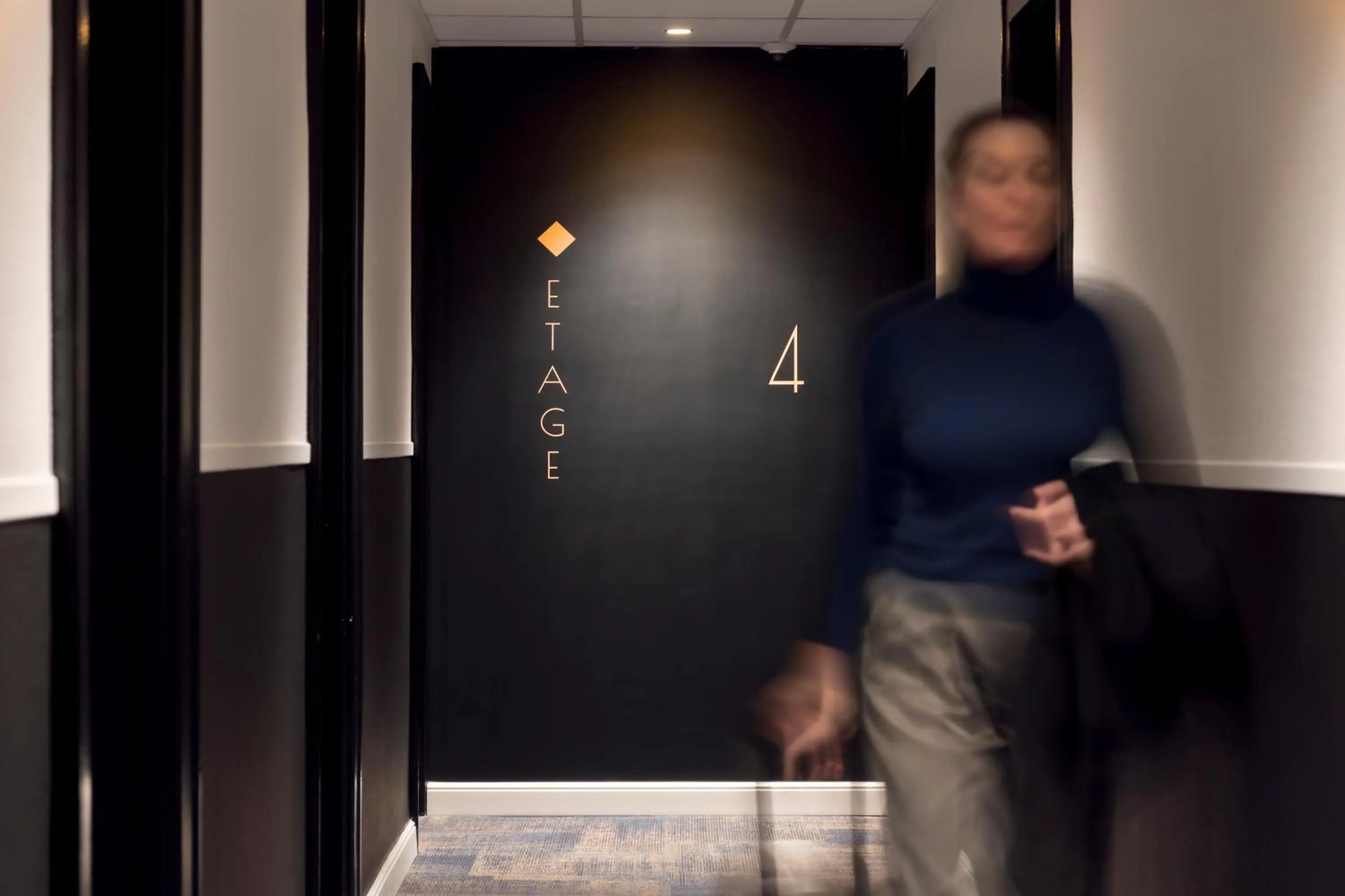 Decorative detail in Hôtel du Parc Thionville Centre