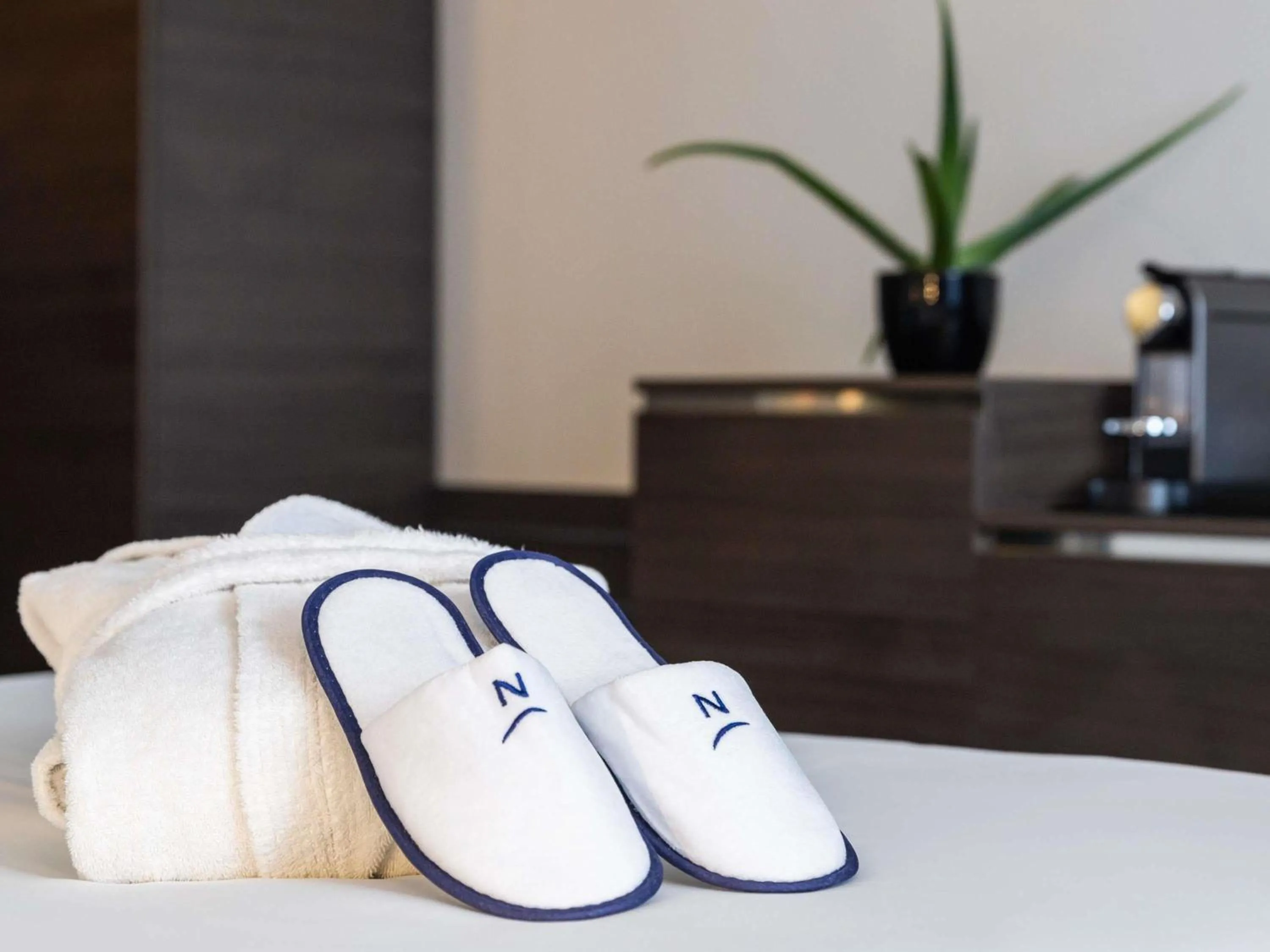 Bedroom, Bed in Novotel Bordeaux Centre Ville