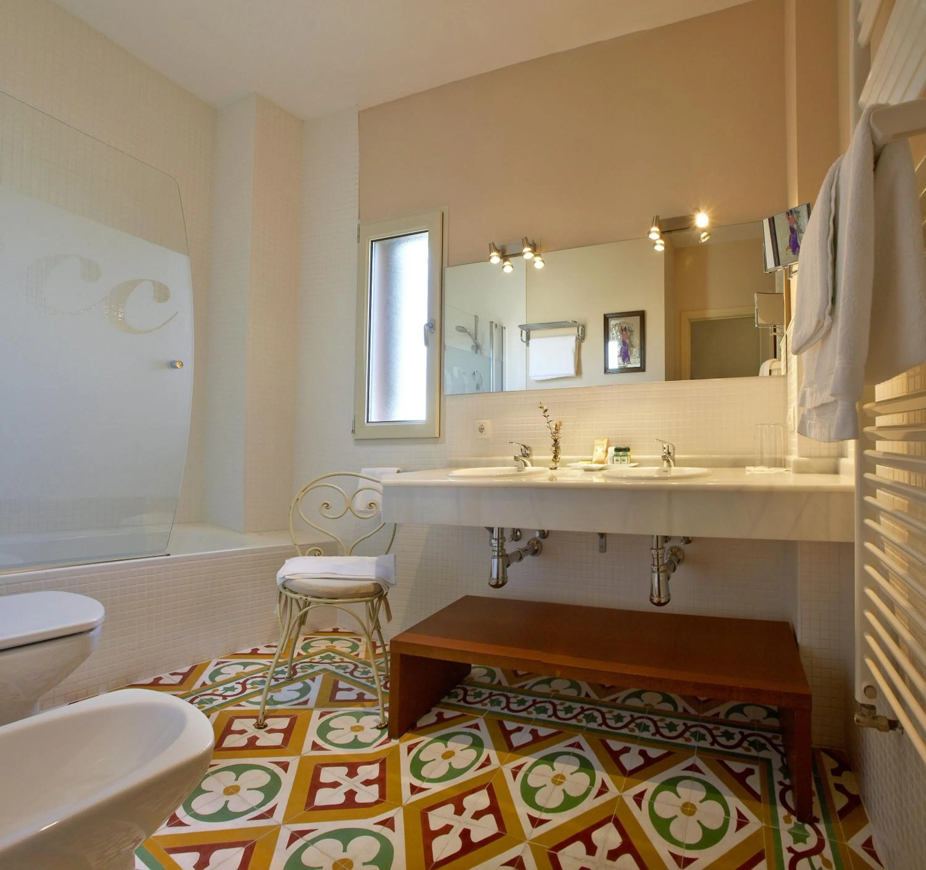 Bathroom in Hotel Santa Coloma del Camino
