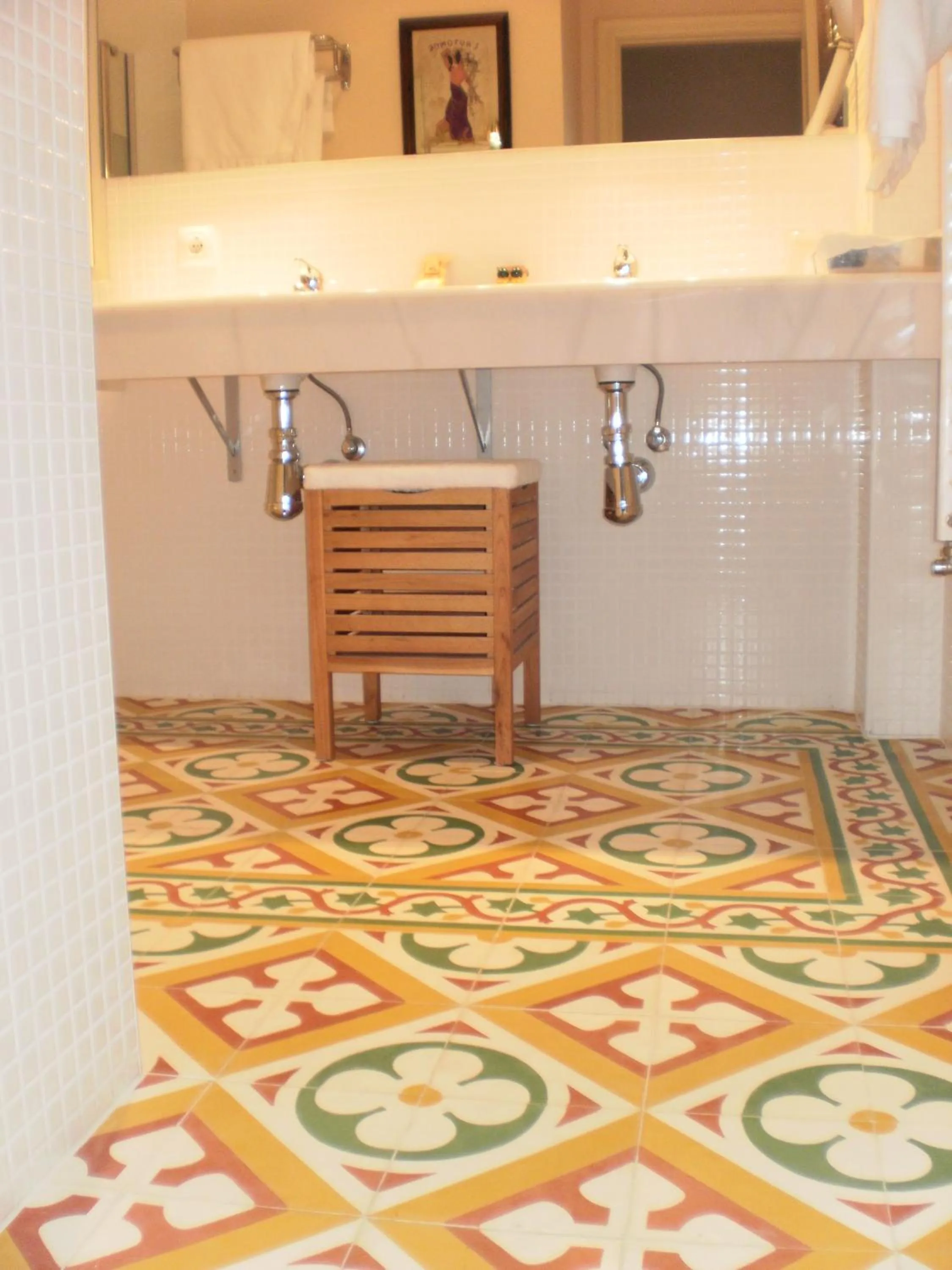 Bathroom in Hotel Santa Coloma del Camino