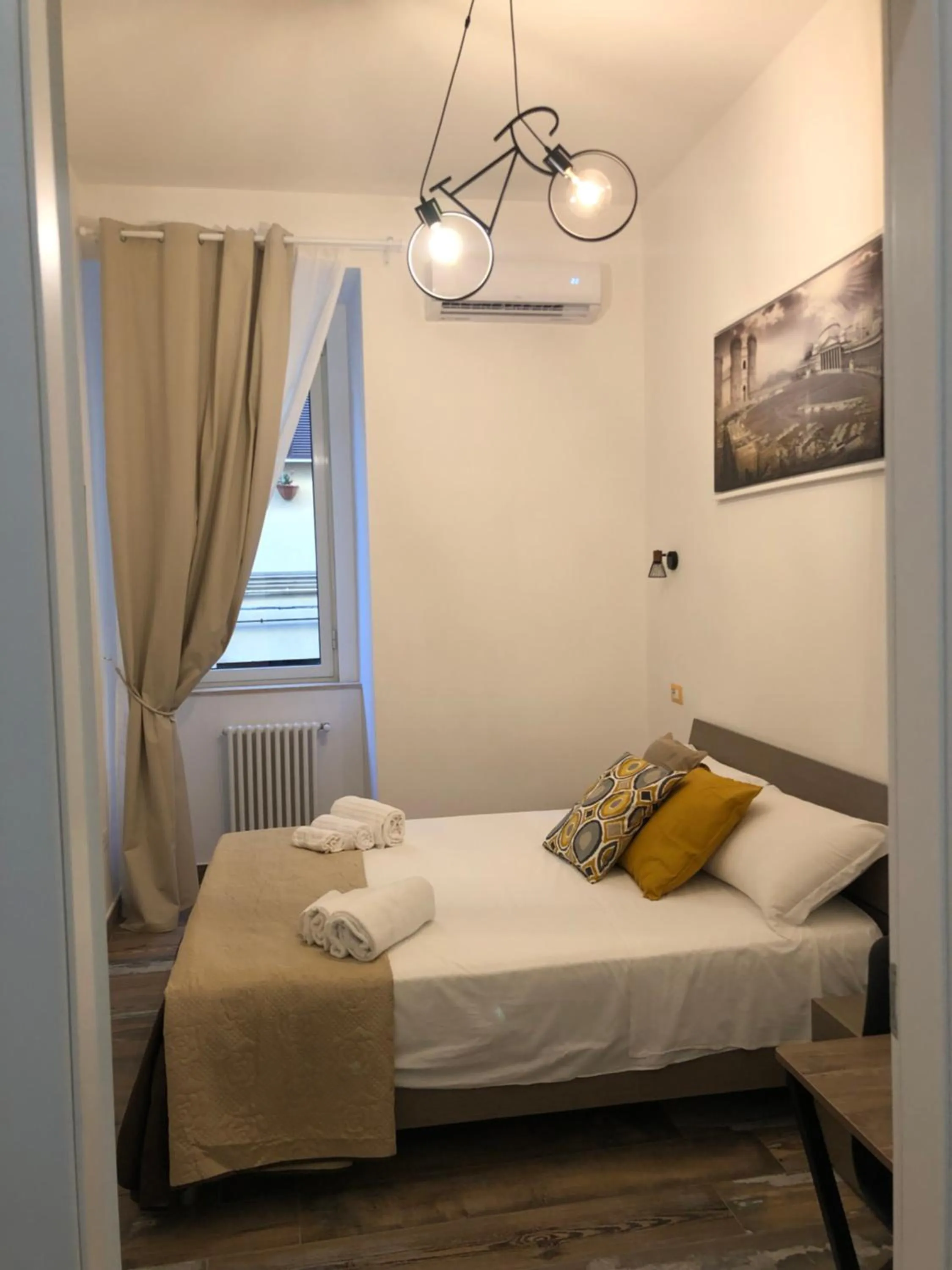 Bed in Calenda Suite