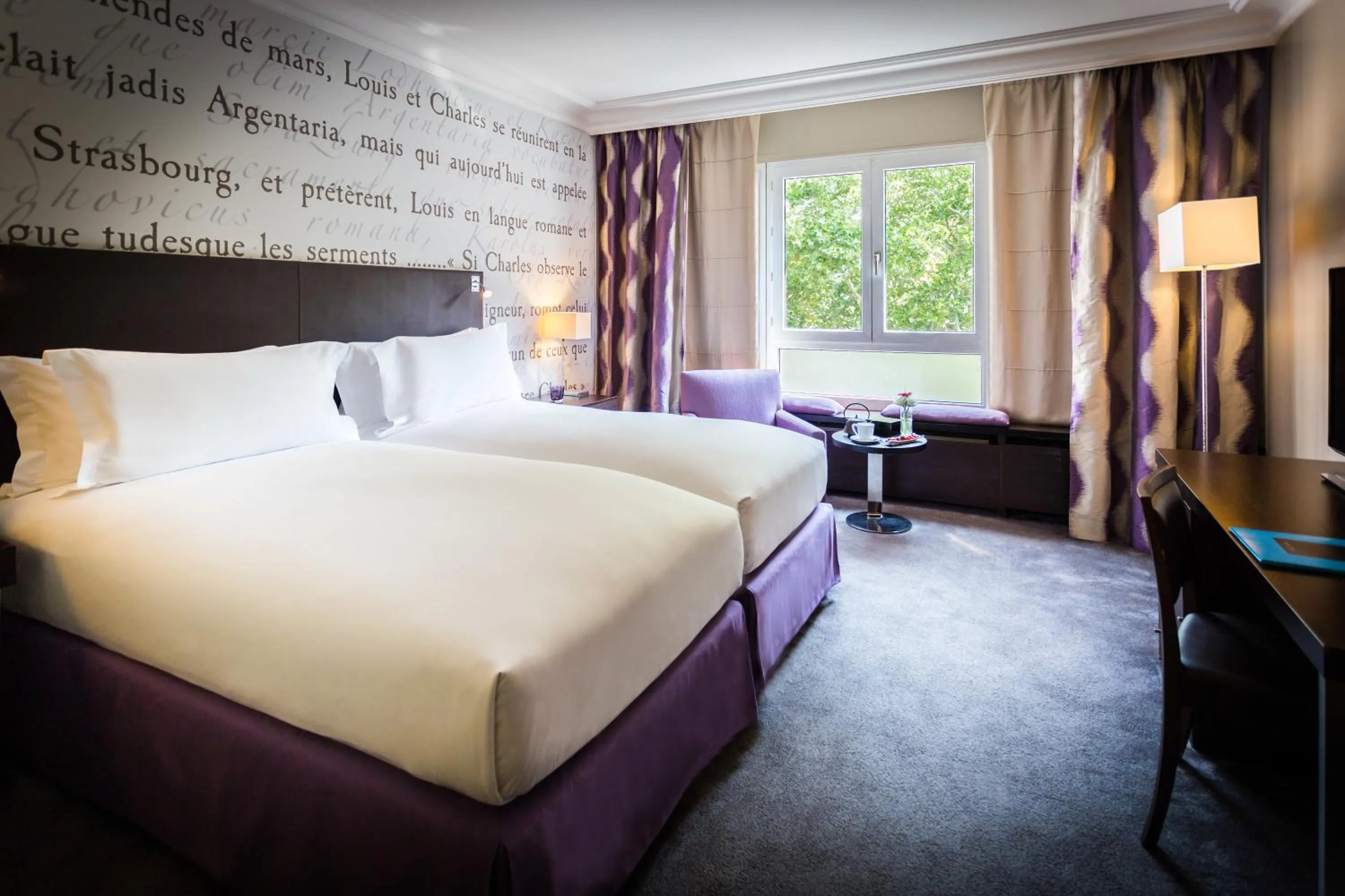 Bed in Sofitel Strasbourg Grande Ile