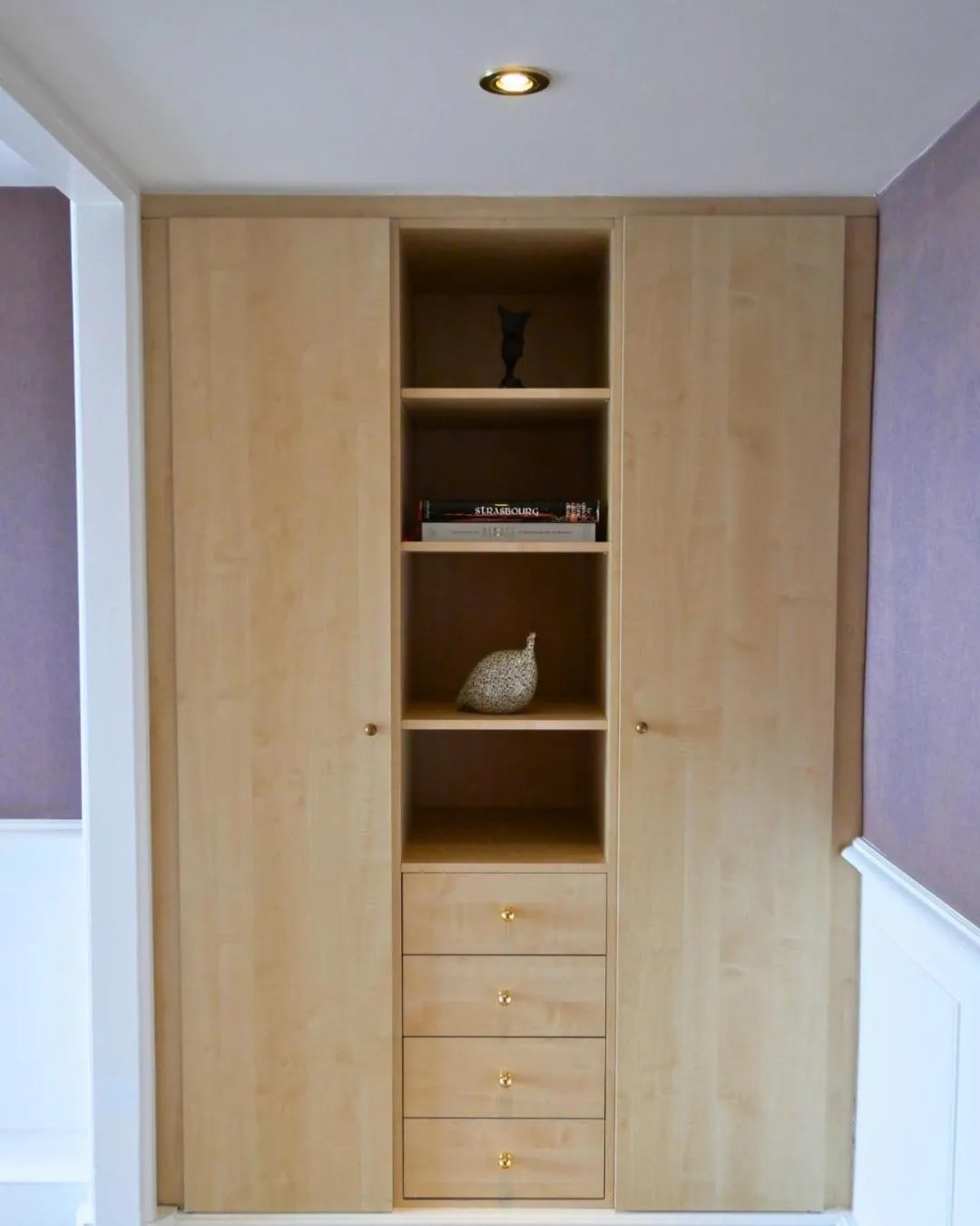 wardrobe in Sofitel Strasbourg Grande Ile