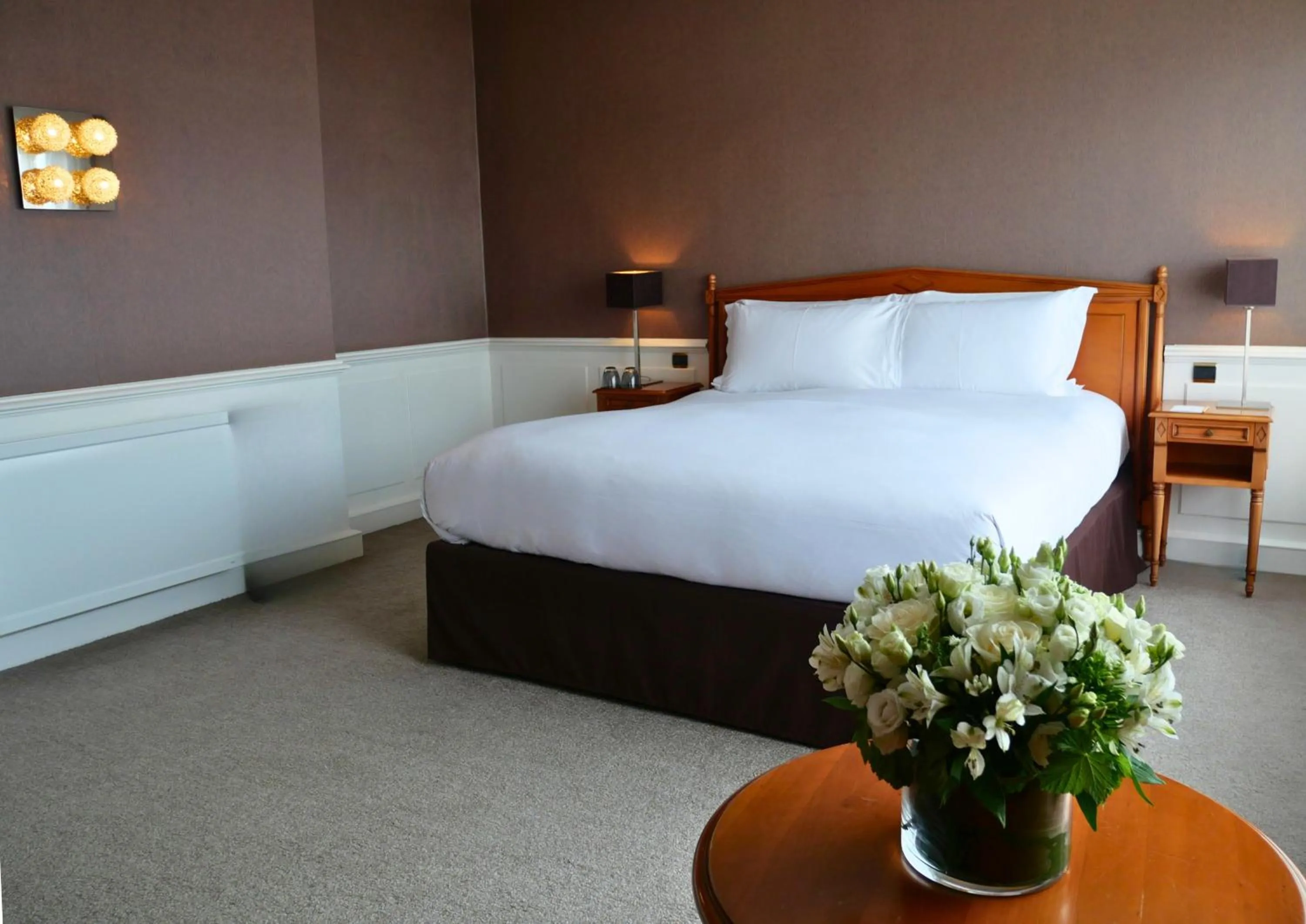 Bed in Sofitel Strasbourg Grande Ile