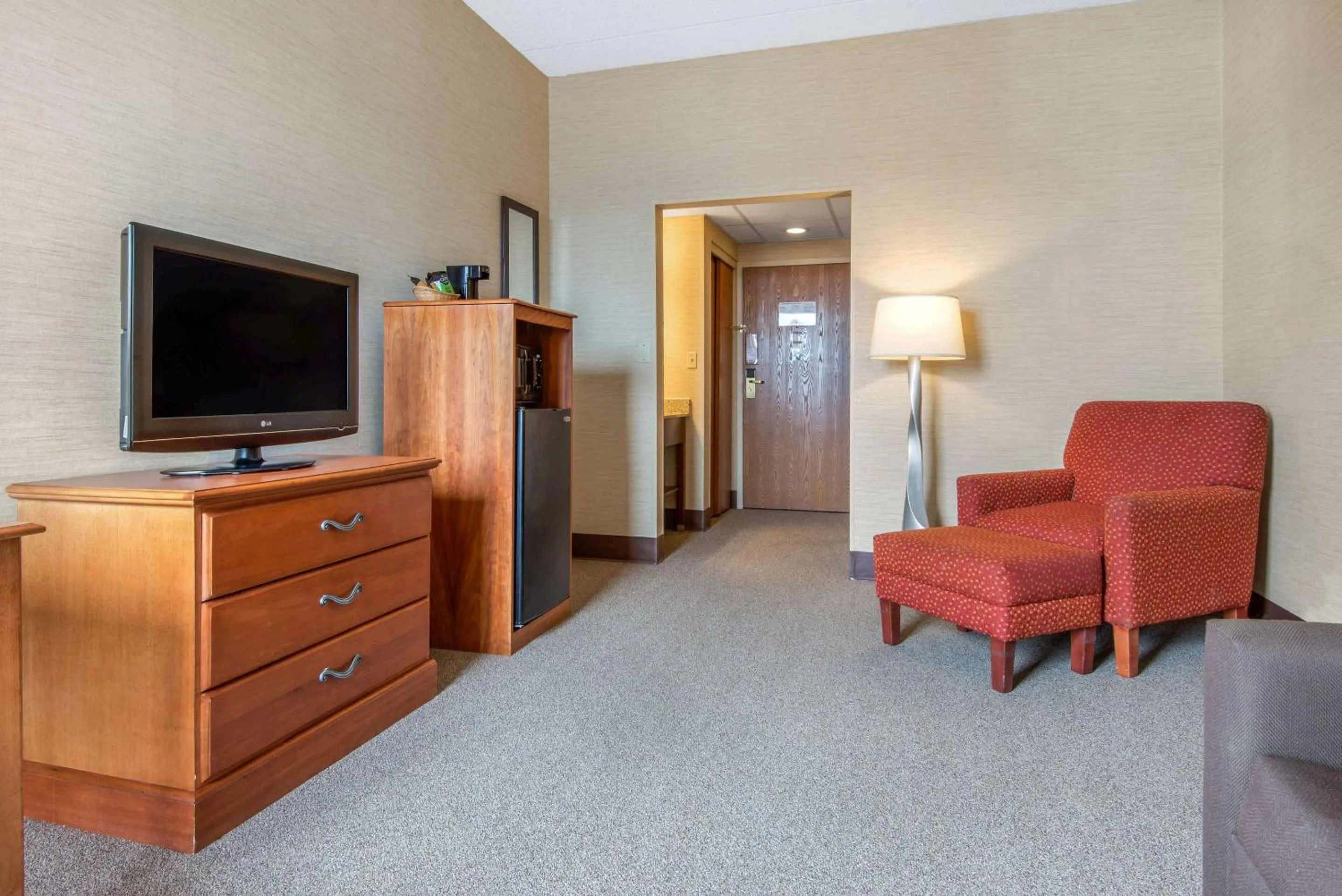 Bedroom in Quality Inn & Suites