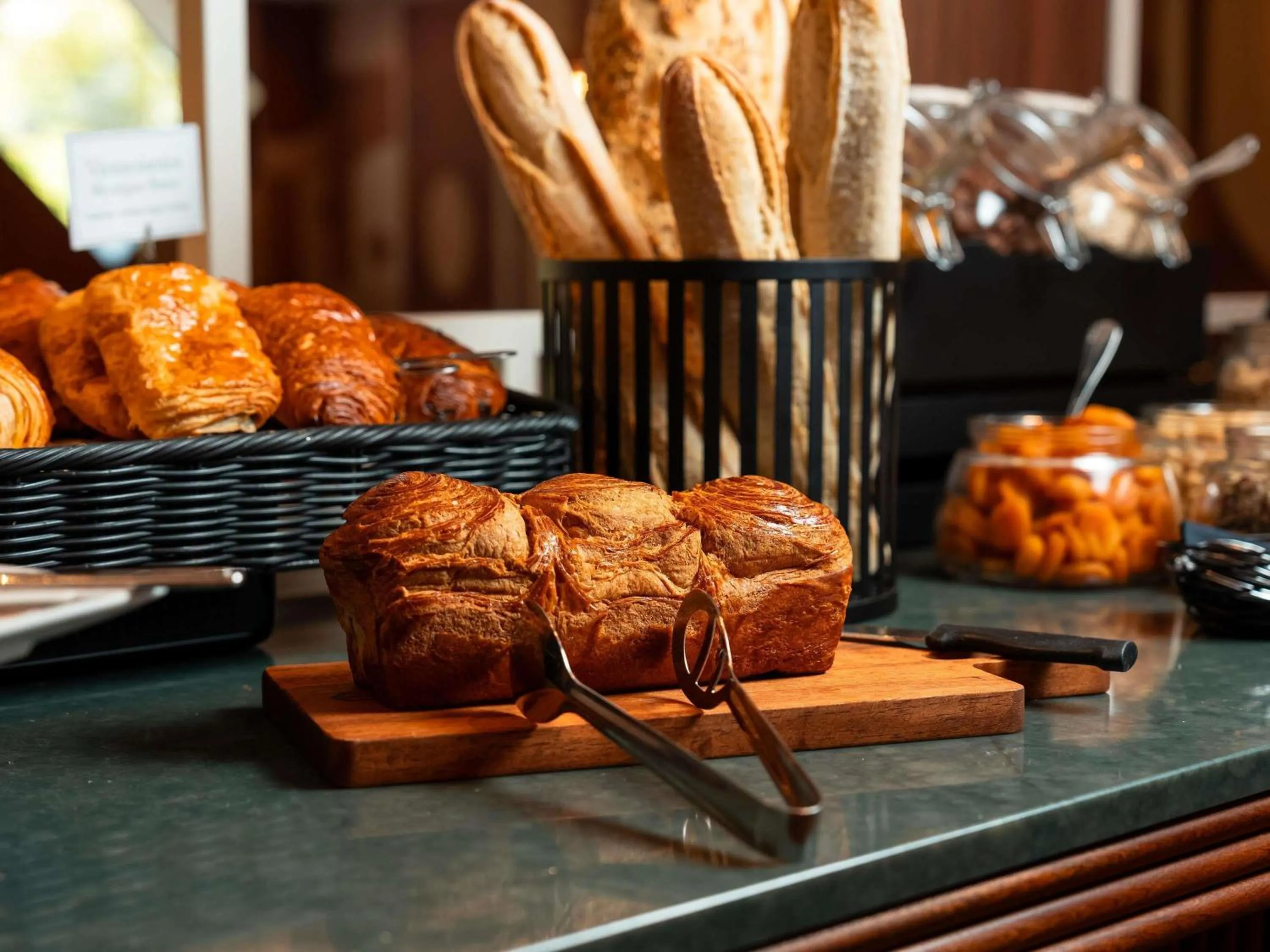 Property building in Mercure Caen Cote De Nacre