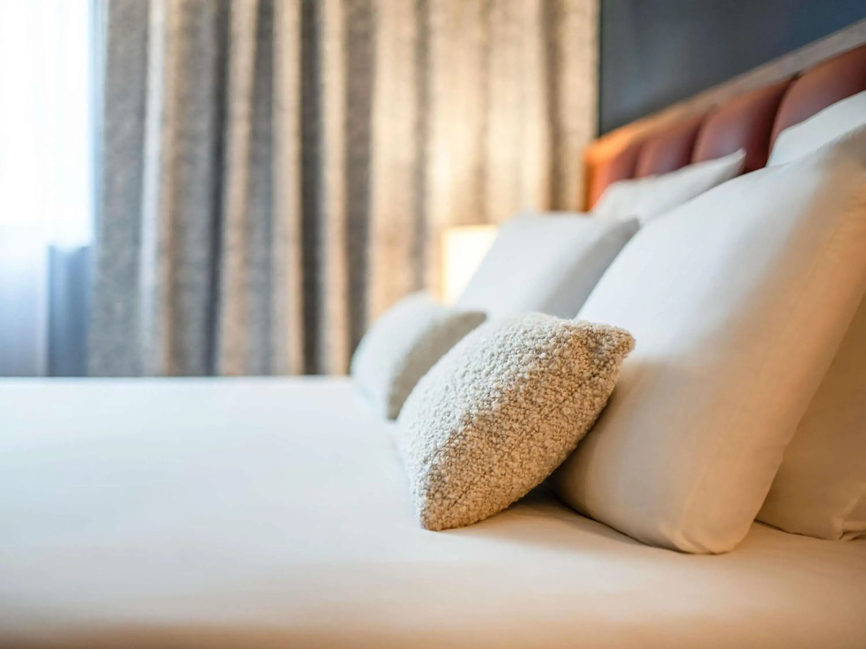 Privilege Double Room in Mercure Caen Cote De Nacre Privilege Double Room in Mercure Caen Cote De Nacre