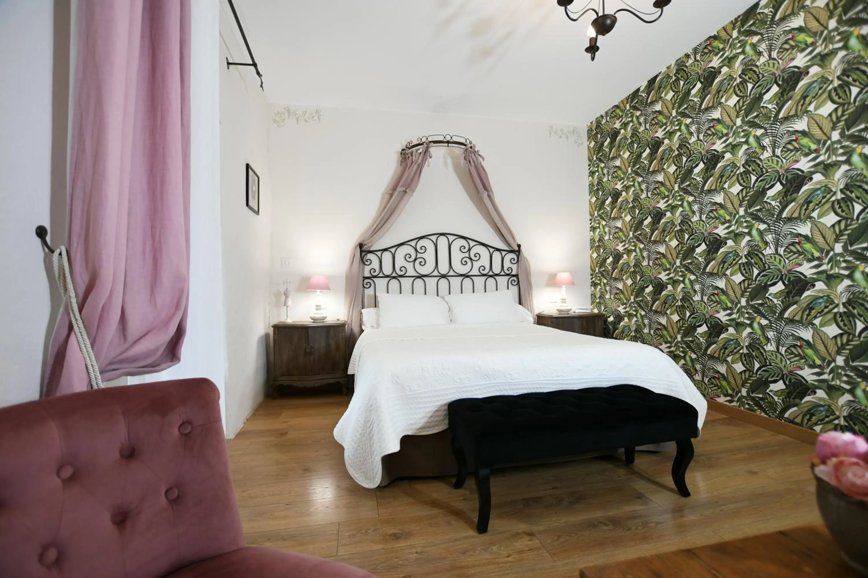 Bedroom, Bed in Le Mas Des Bories - Grand Perigueux