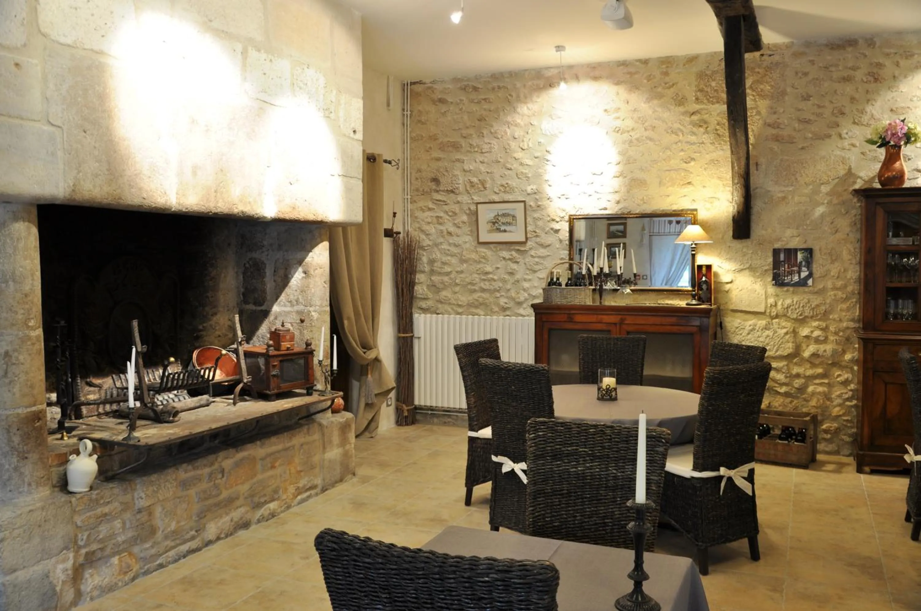 Restaurant/places to eat in Le Mas Des Bories - Grand Perigueux