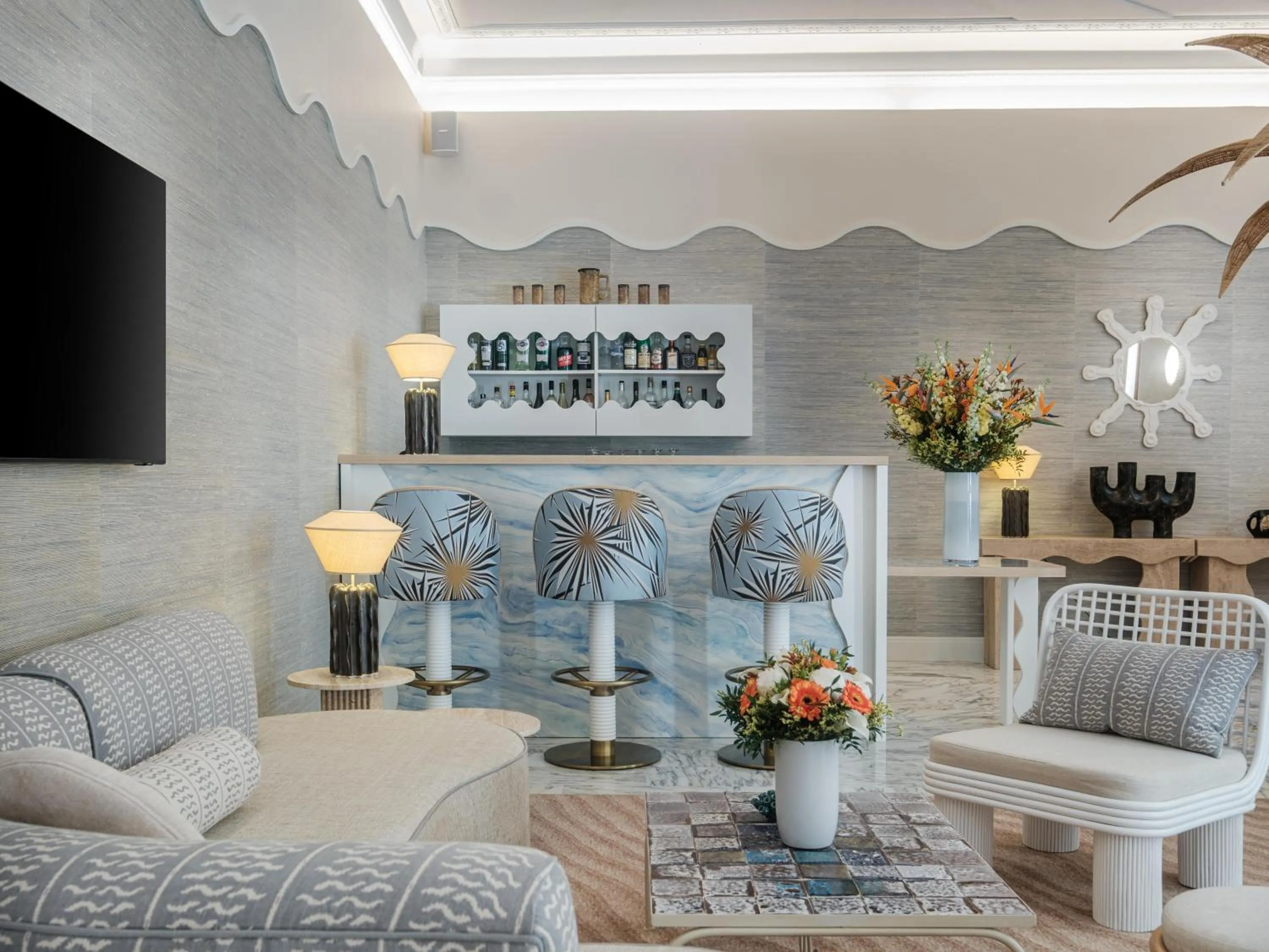 Lobby or reception in Hôtel Le Soleia by Inwood Hotels