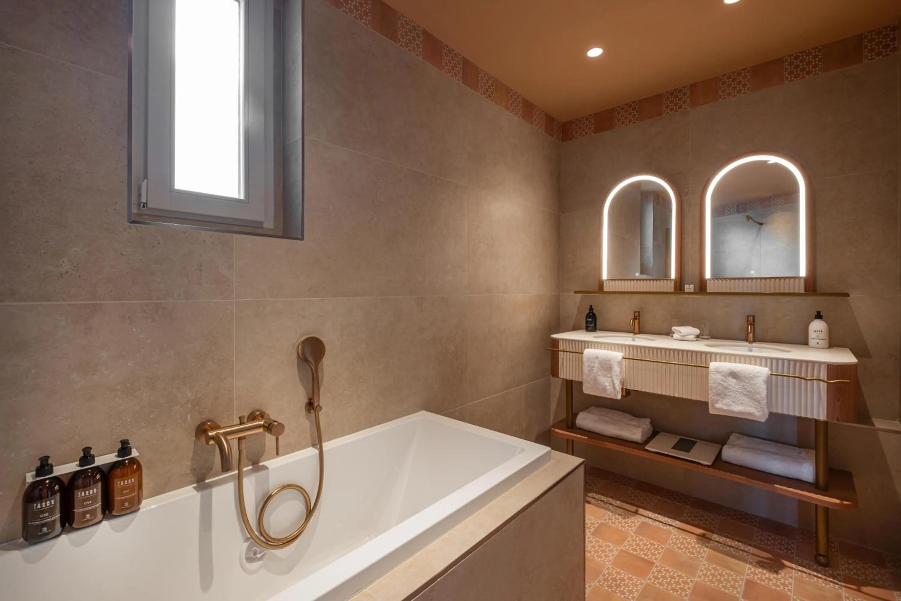 Bathroom in Hôtel Le Soleia by Inwood Hotels