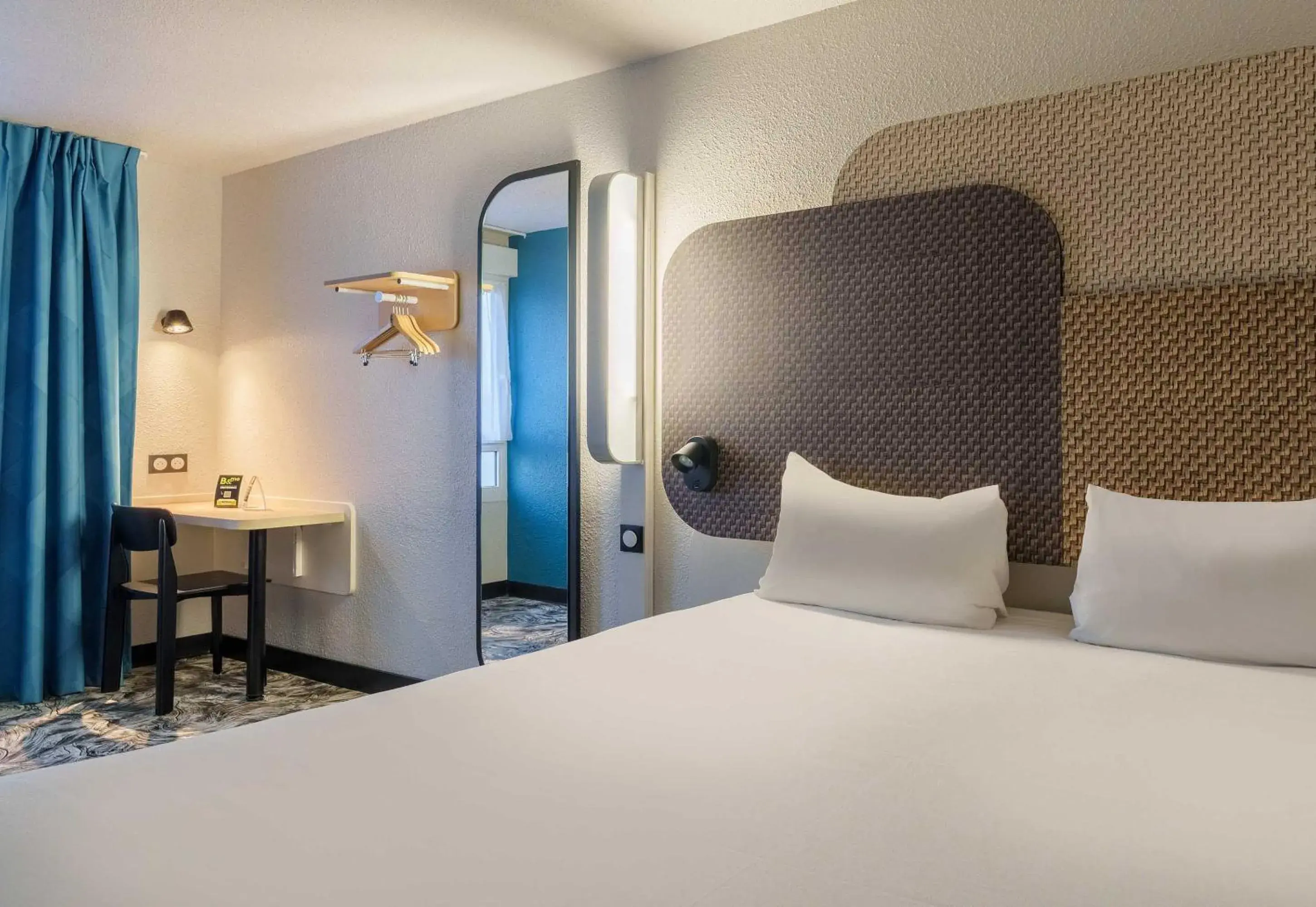 Double Room in B&B HOTEL Troyes Centre Double Room in B&B HOTEL Troyes Centre