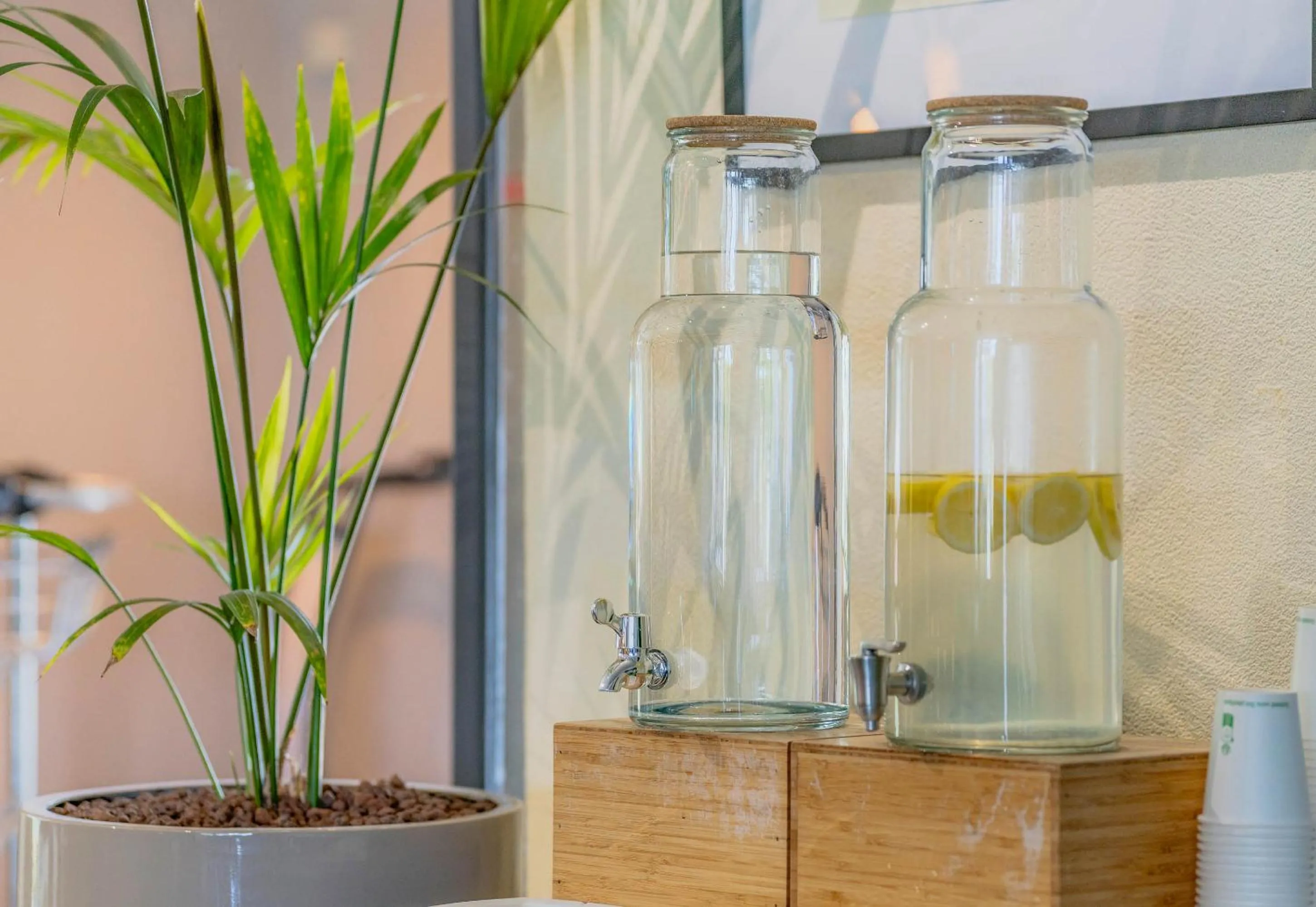 Decorative detail in B&B HOTEL Calais Terminal Cité Europe 4 étoiles