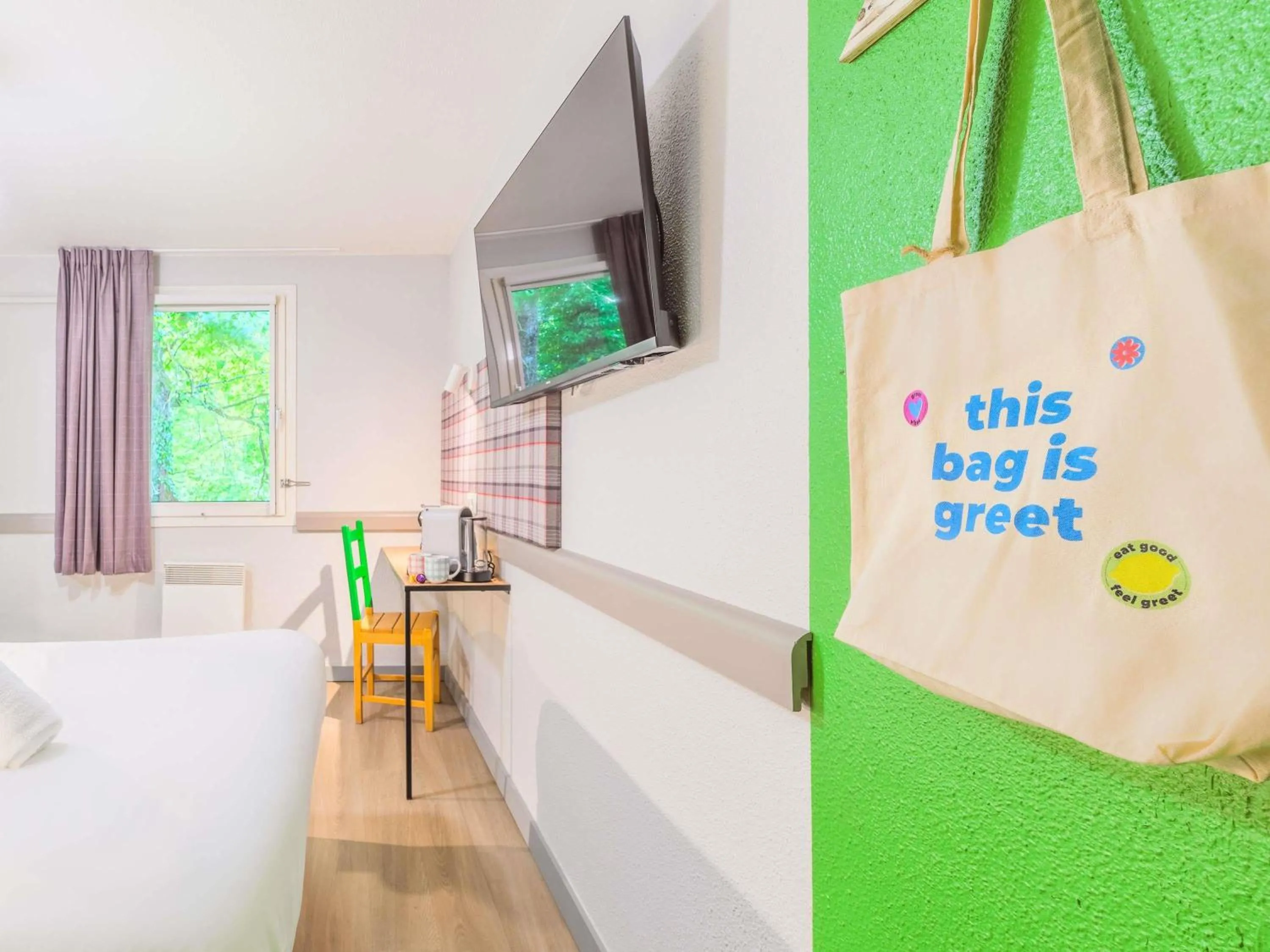 Bedroom, Bed in greet hôtel Annecy Cran-Gevrier by Accor