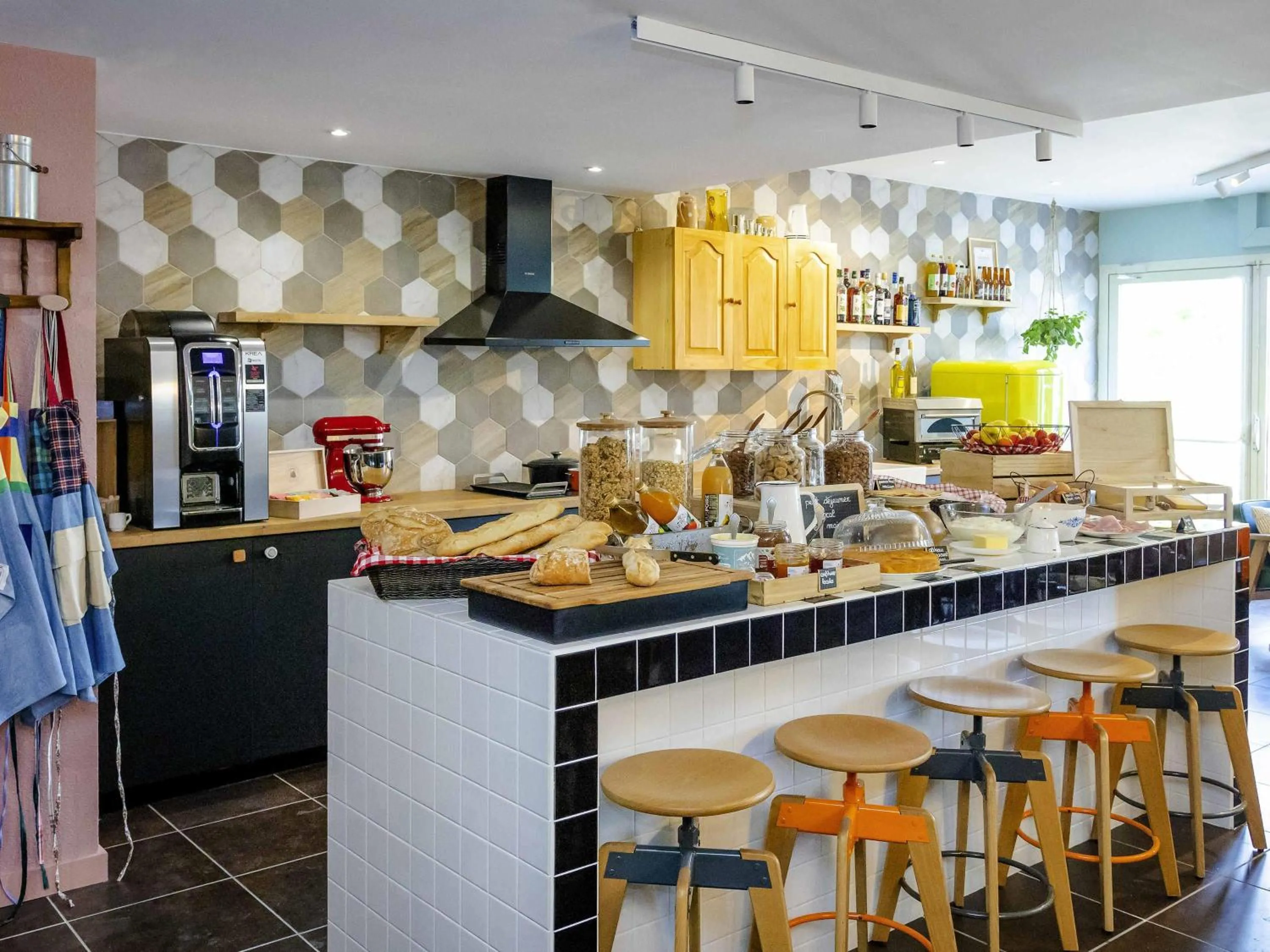 Lounge or bar in greet hôtel Annecy Cran-Gevrier by Accor