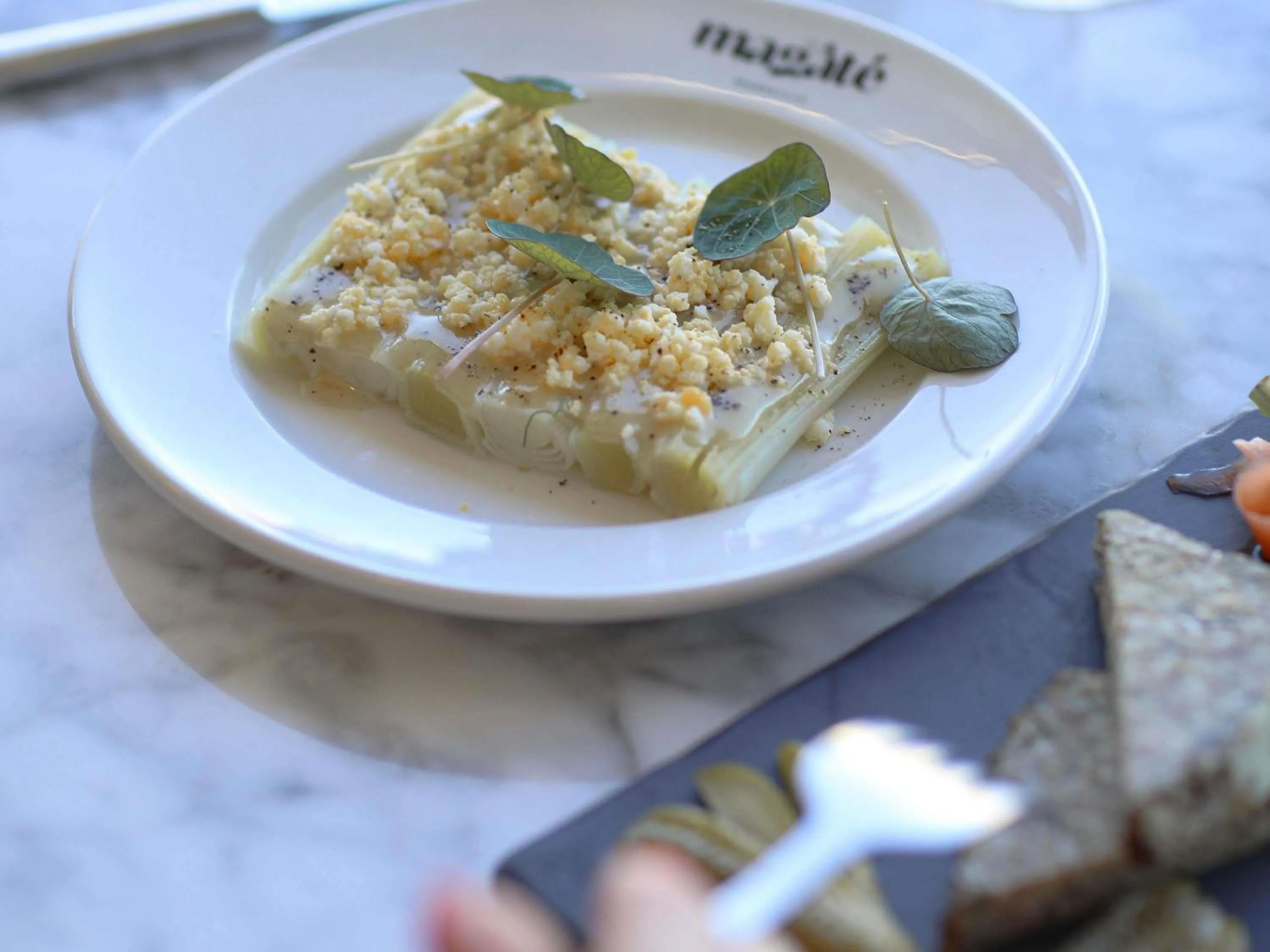 Restaurant/places to eat in Novotel Marseille Vieux Port