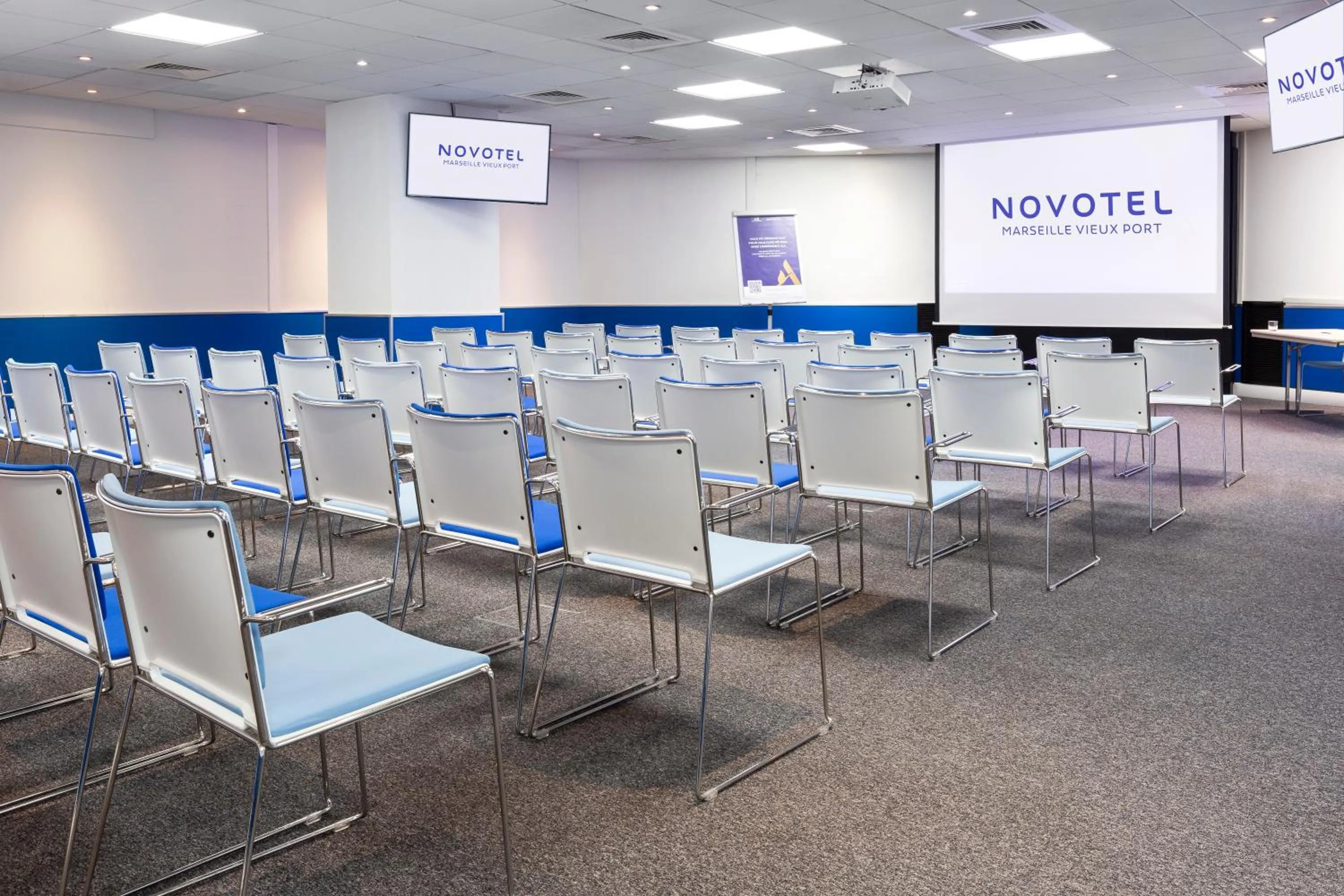 Meeting/conference room in Novotel Marseille Vieux Port
