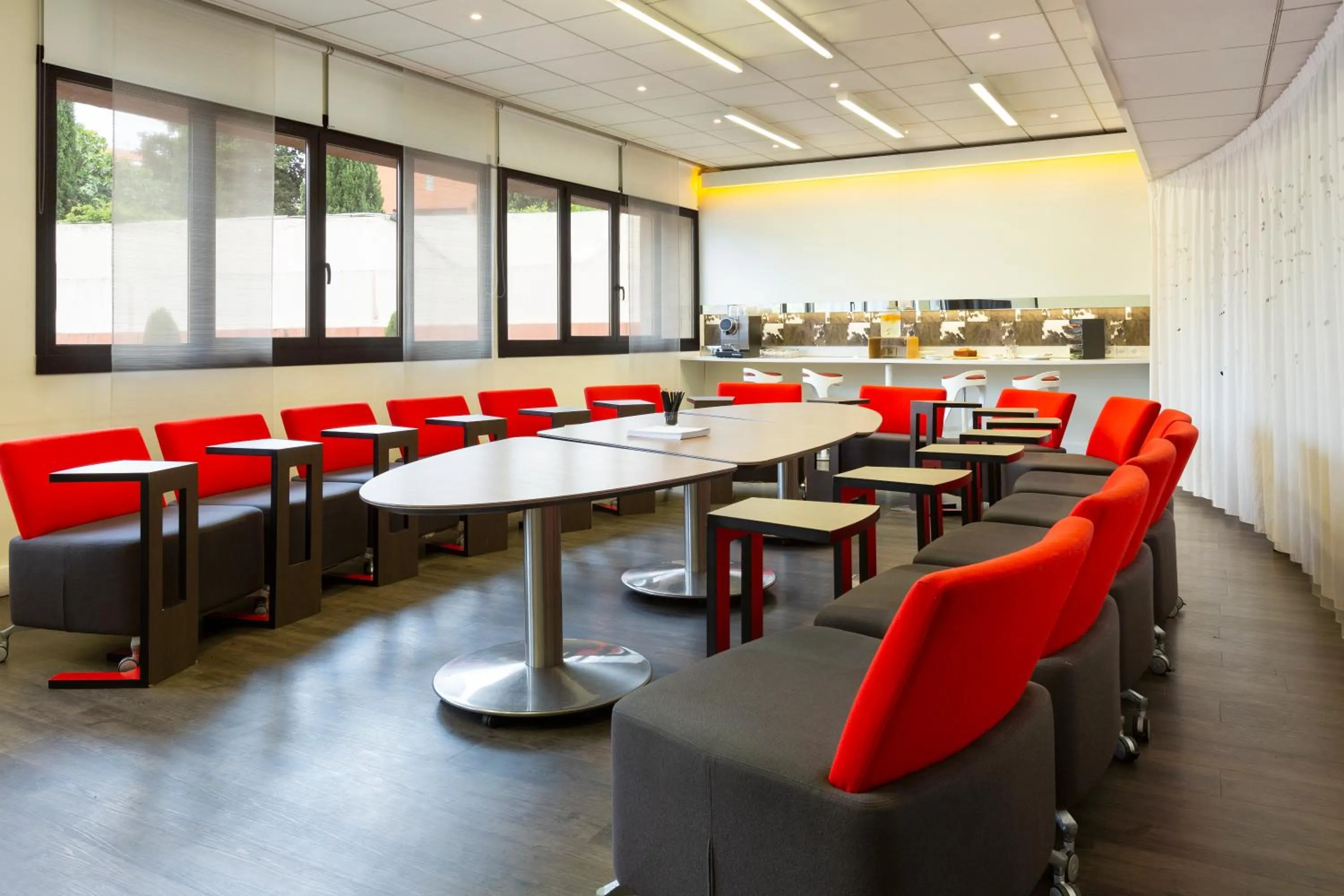 Meeting/conference room in Novotel Marseille Vieux Port