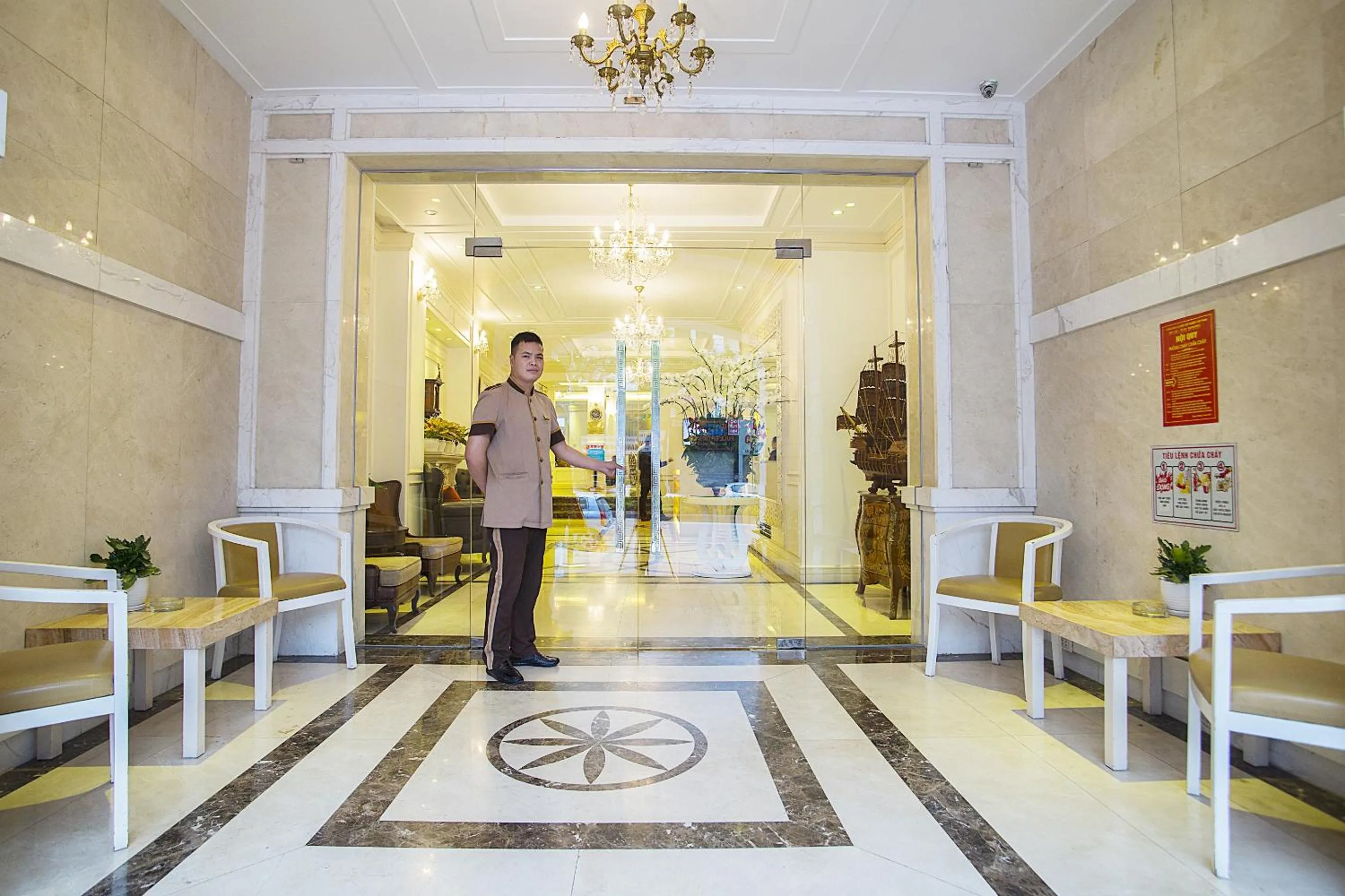 Balcony/Terrace in New Era Hotel & Villa