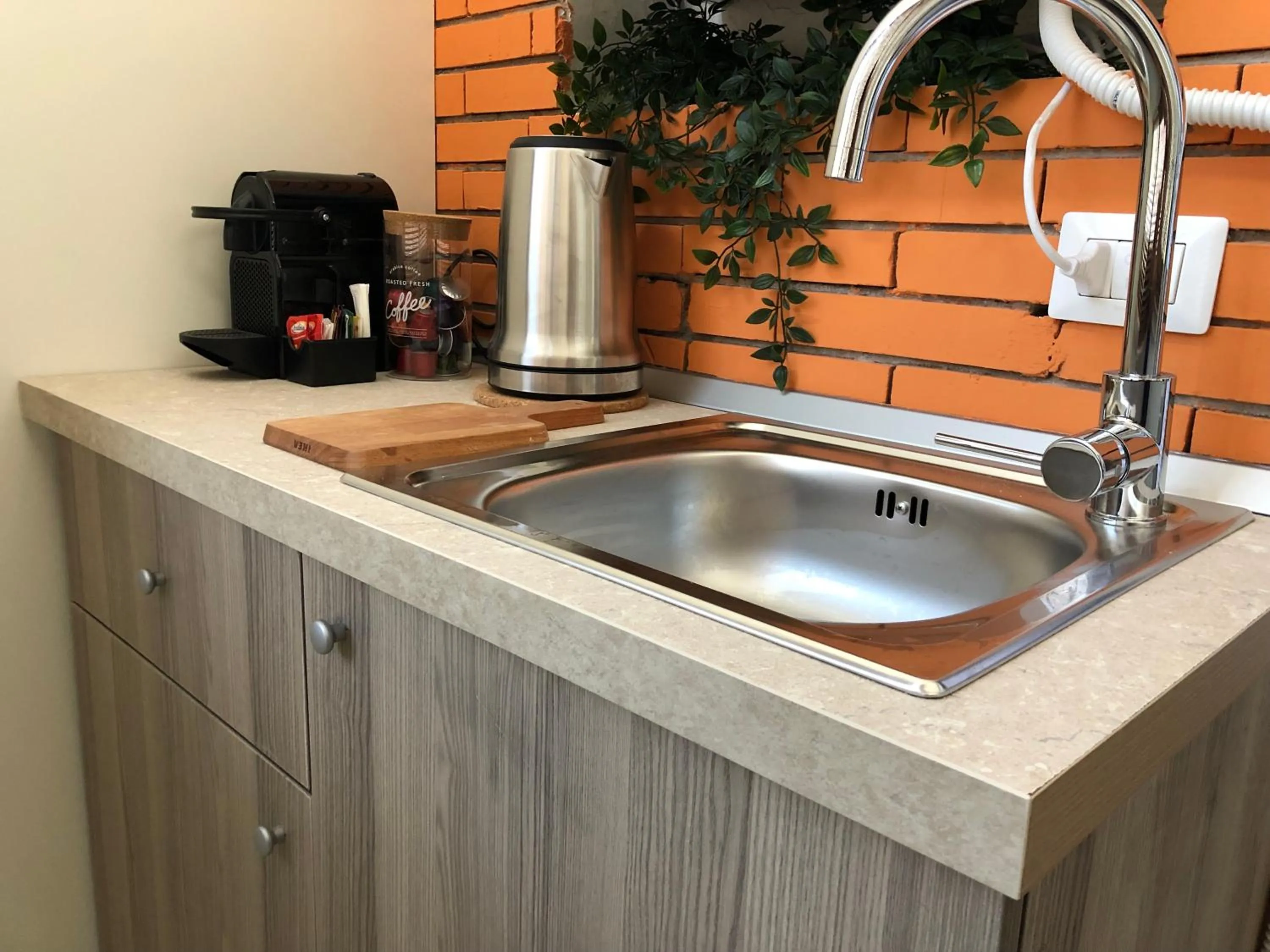 Coffee/tea facilities in PINOTTO BNB