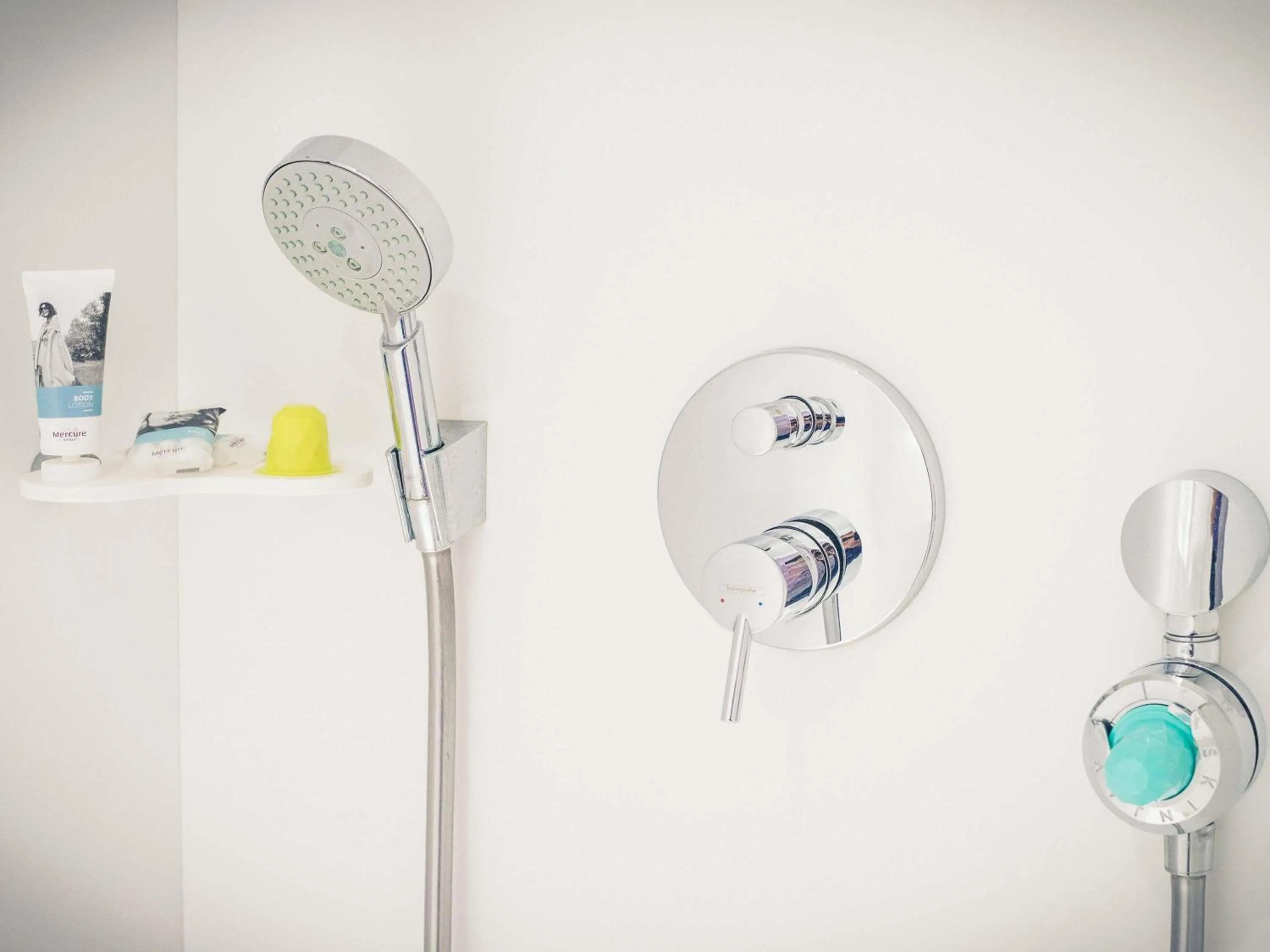 Bedroom in Mercure Paris Centre Tour Eiffel