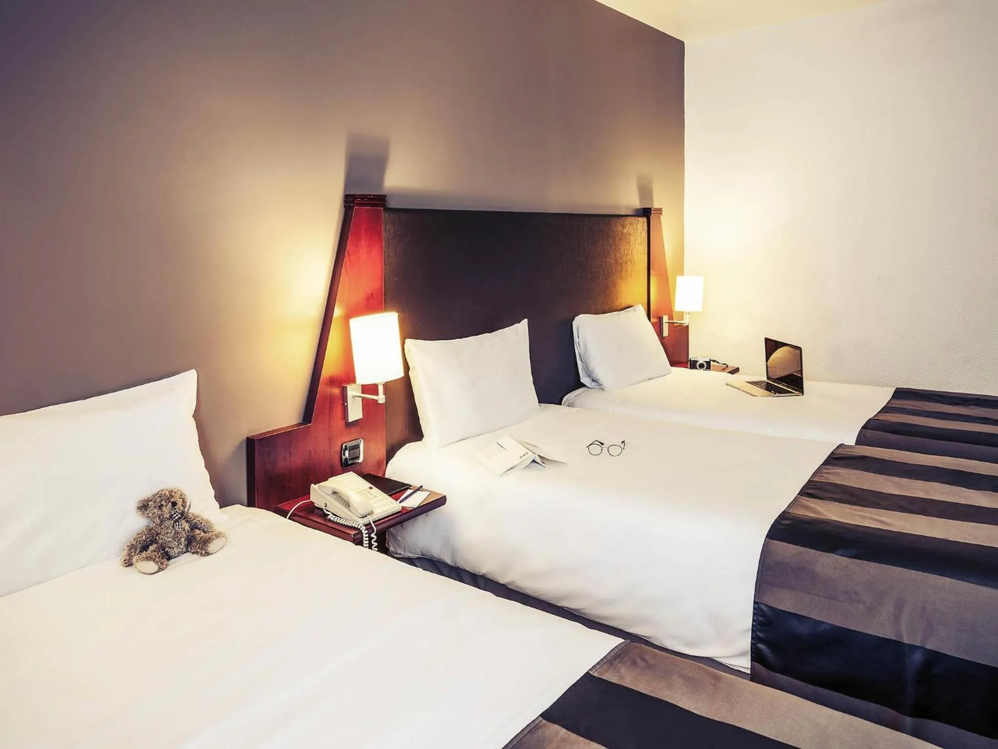 Bedroom, Bed in Mercure Paris Val de Fontenay