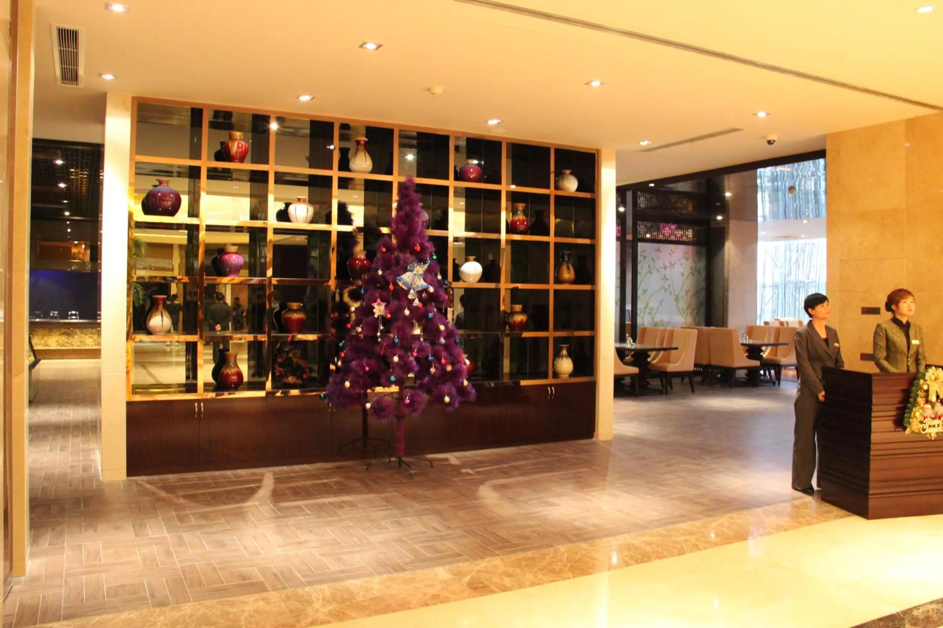 Area and facilities in Jinling New Town Hotel Nanjing