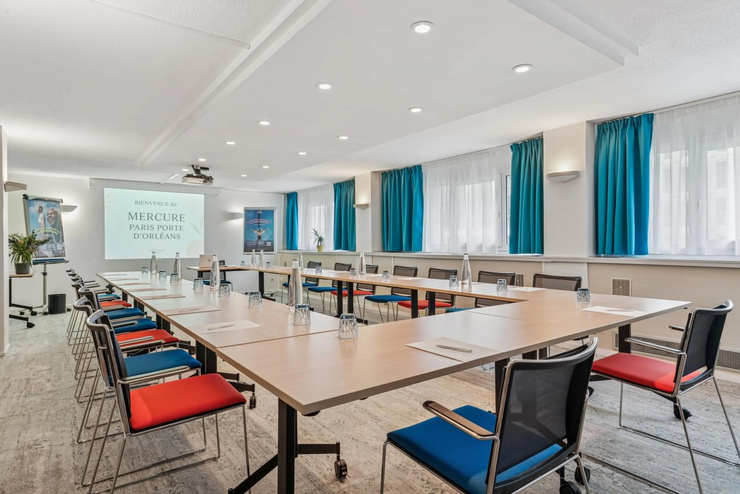 Meeting/conference room in Mercure Paris Porte d'Orleans