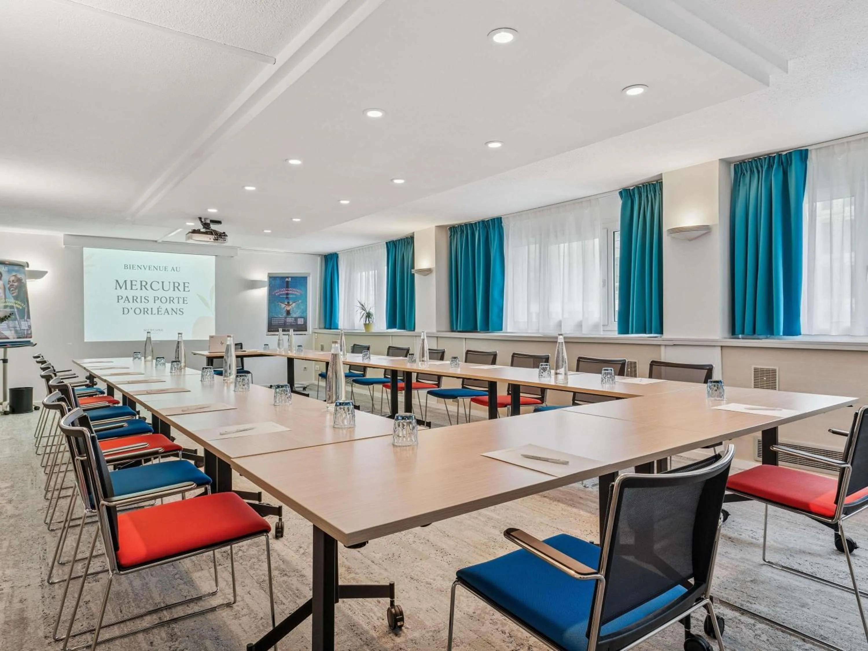 Meeting/conference room in Mercure Paris Porte d'Orleans