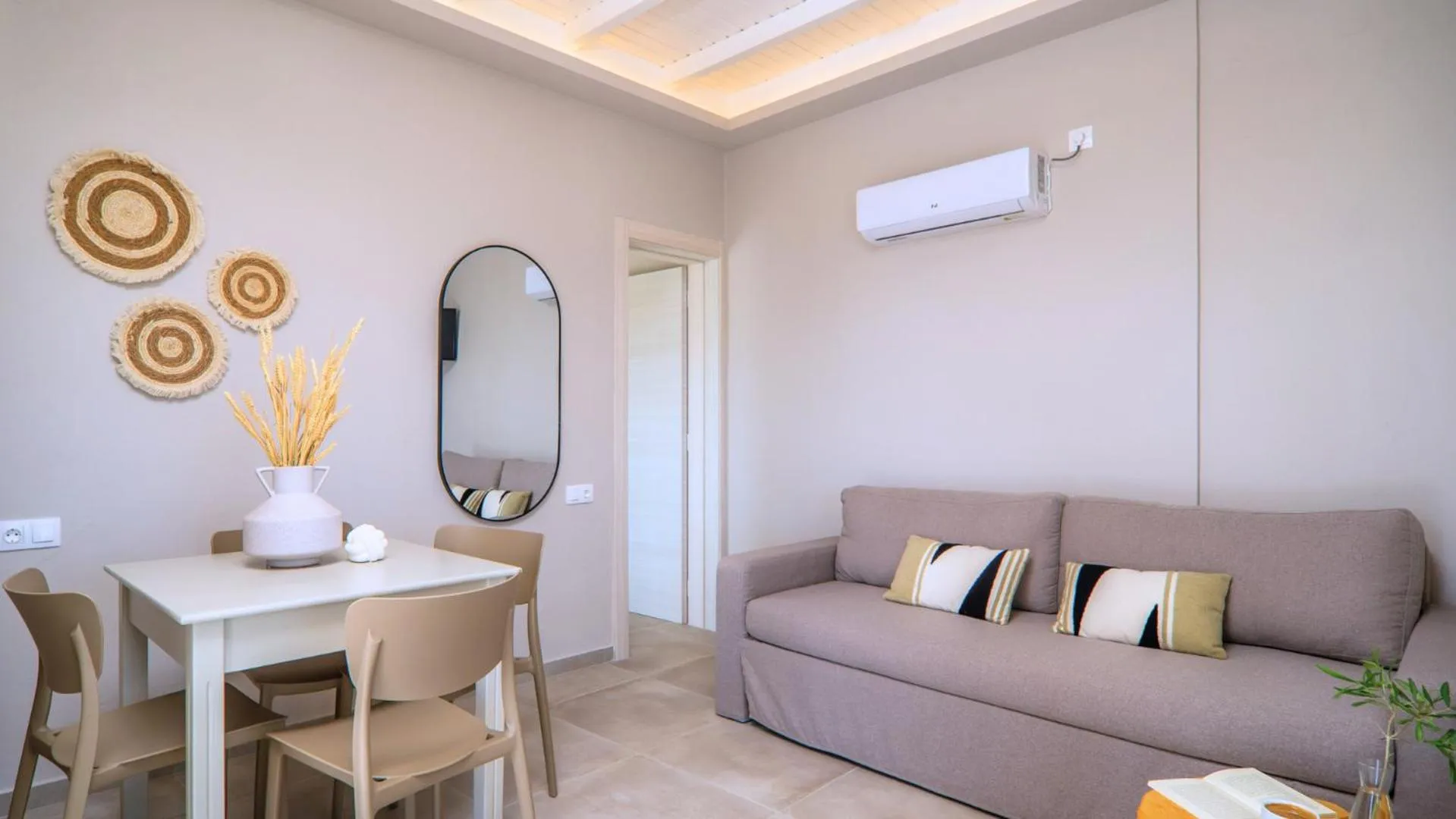 Living room in Fata Morgana Studios & Apartments