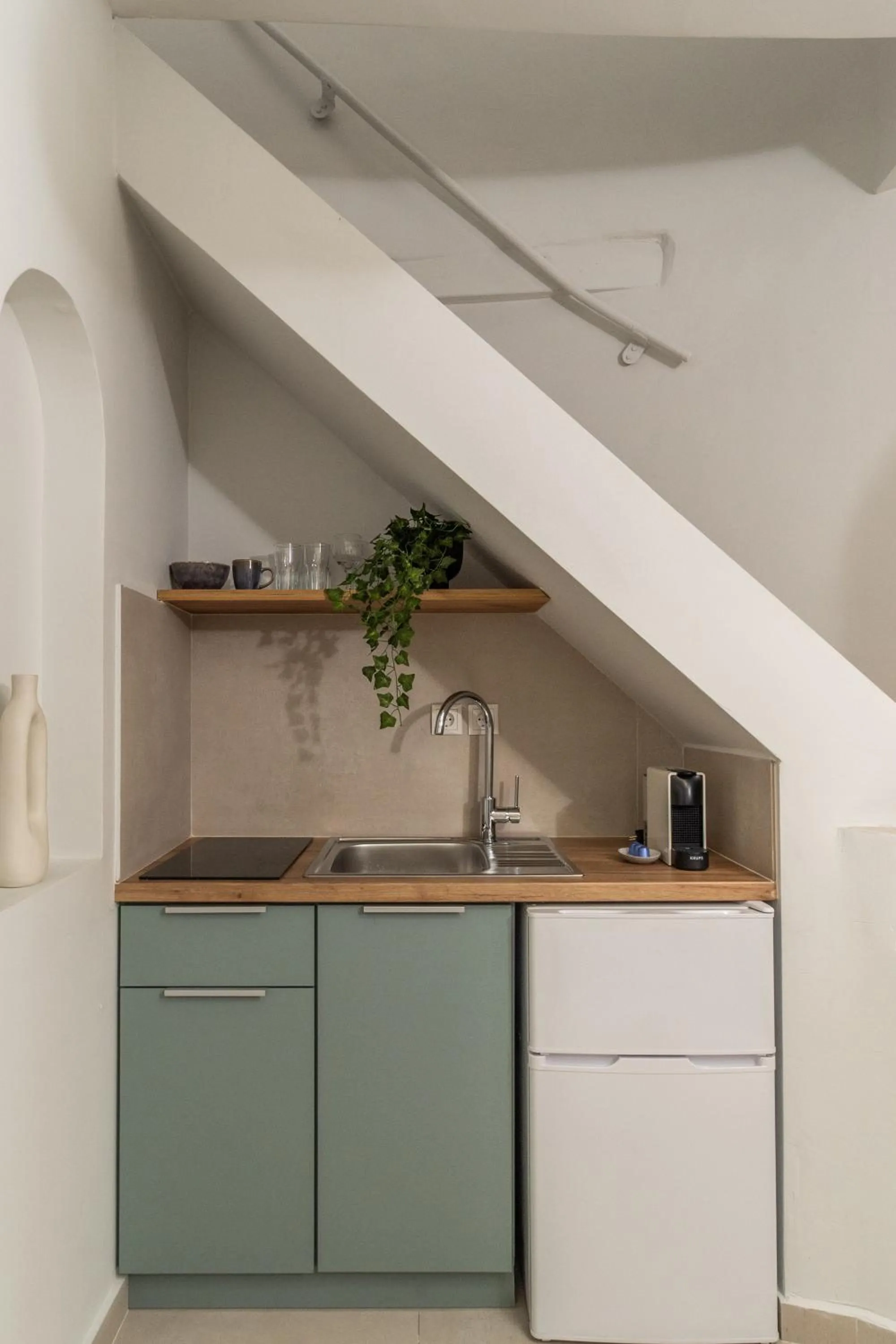 Kitchen or kitchenette in Fata Morgana Studios & Apartments