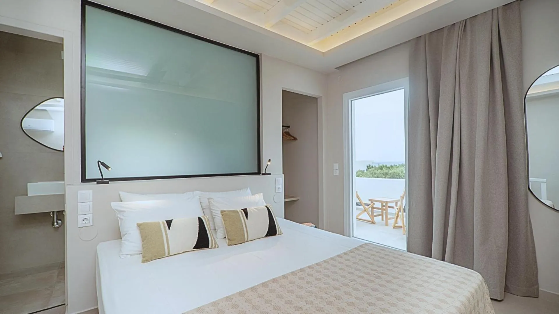 Bed in Fata Morgana Studios & Apartments