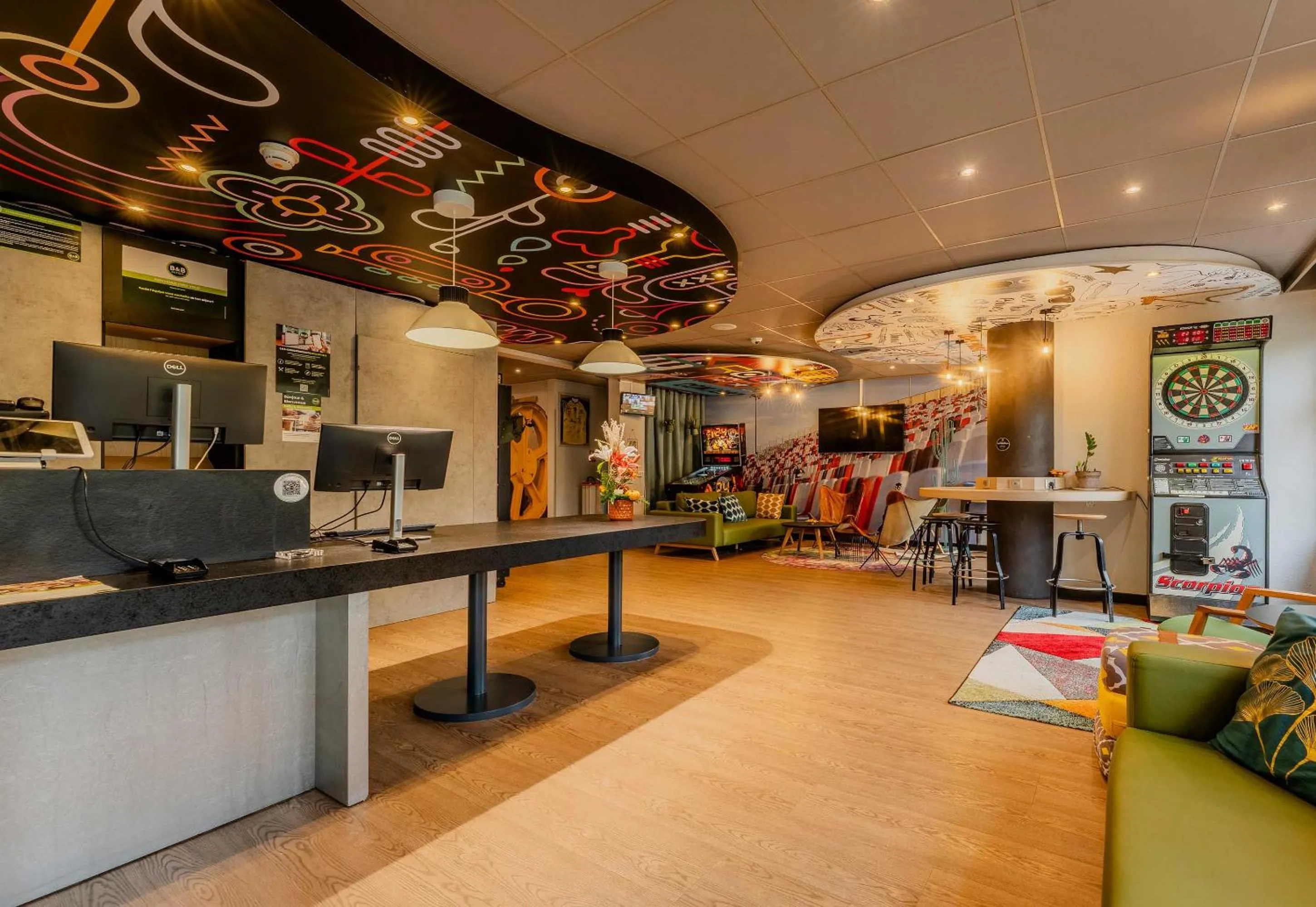 Lobby or reception in B&B HOTEL Lille Villeneuve d'Ascq Grand Stade