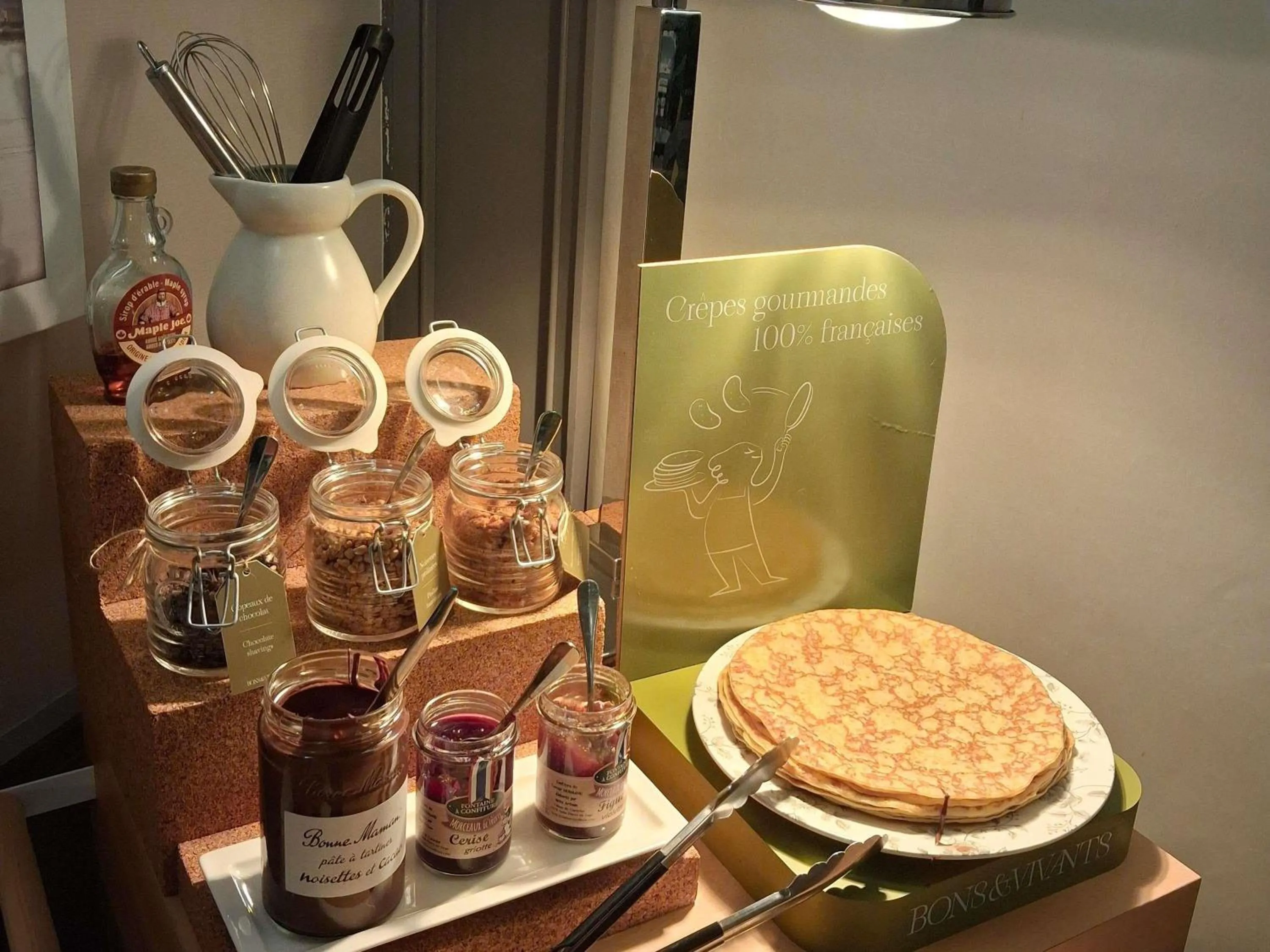 Property building in Mercure Honfleur