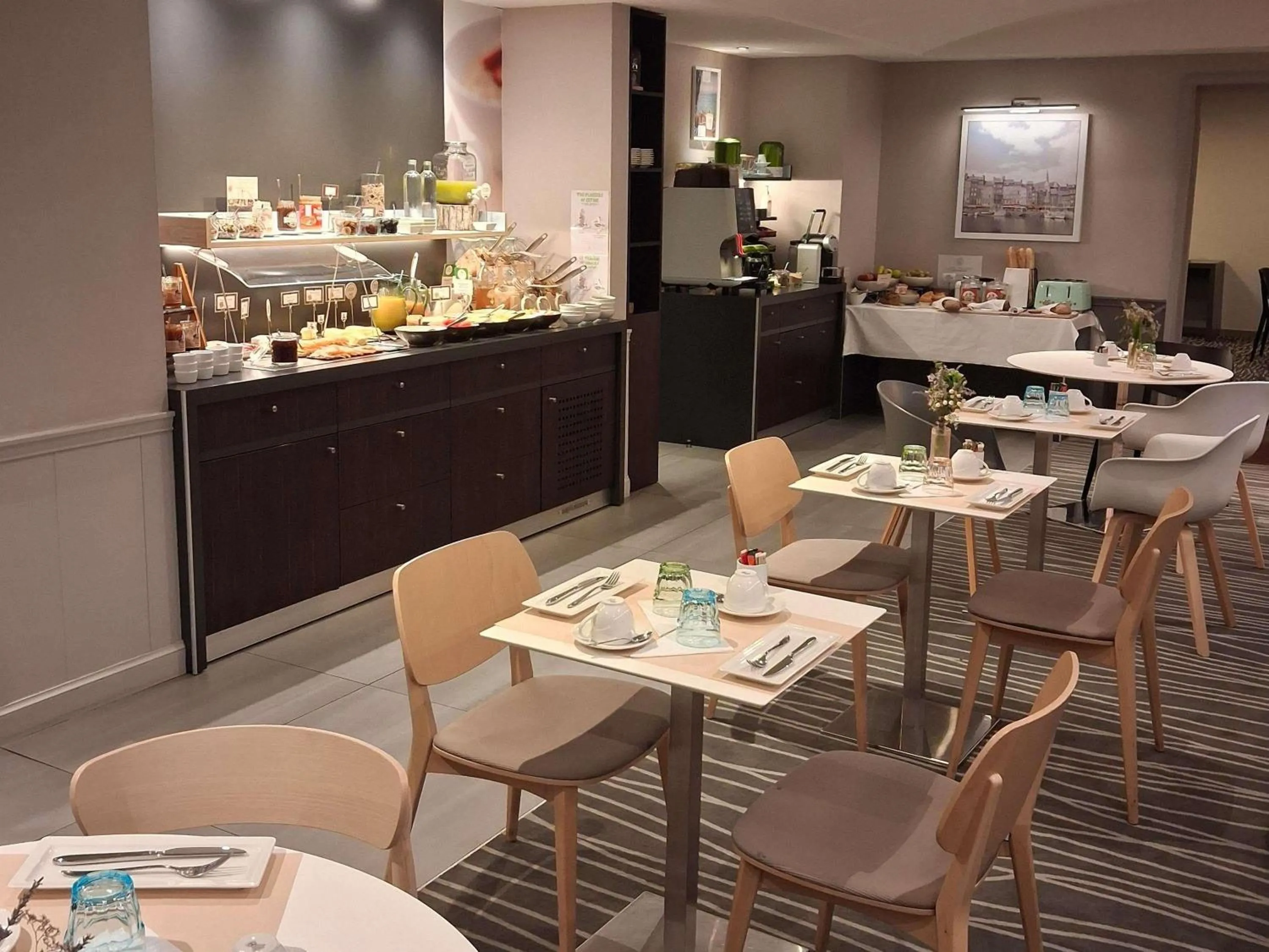 Breakfast in Mercure Honfleur