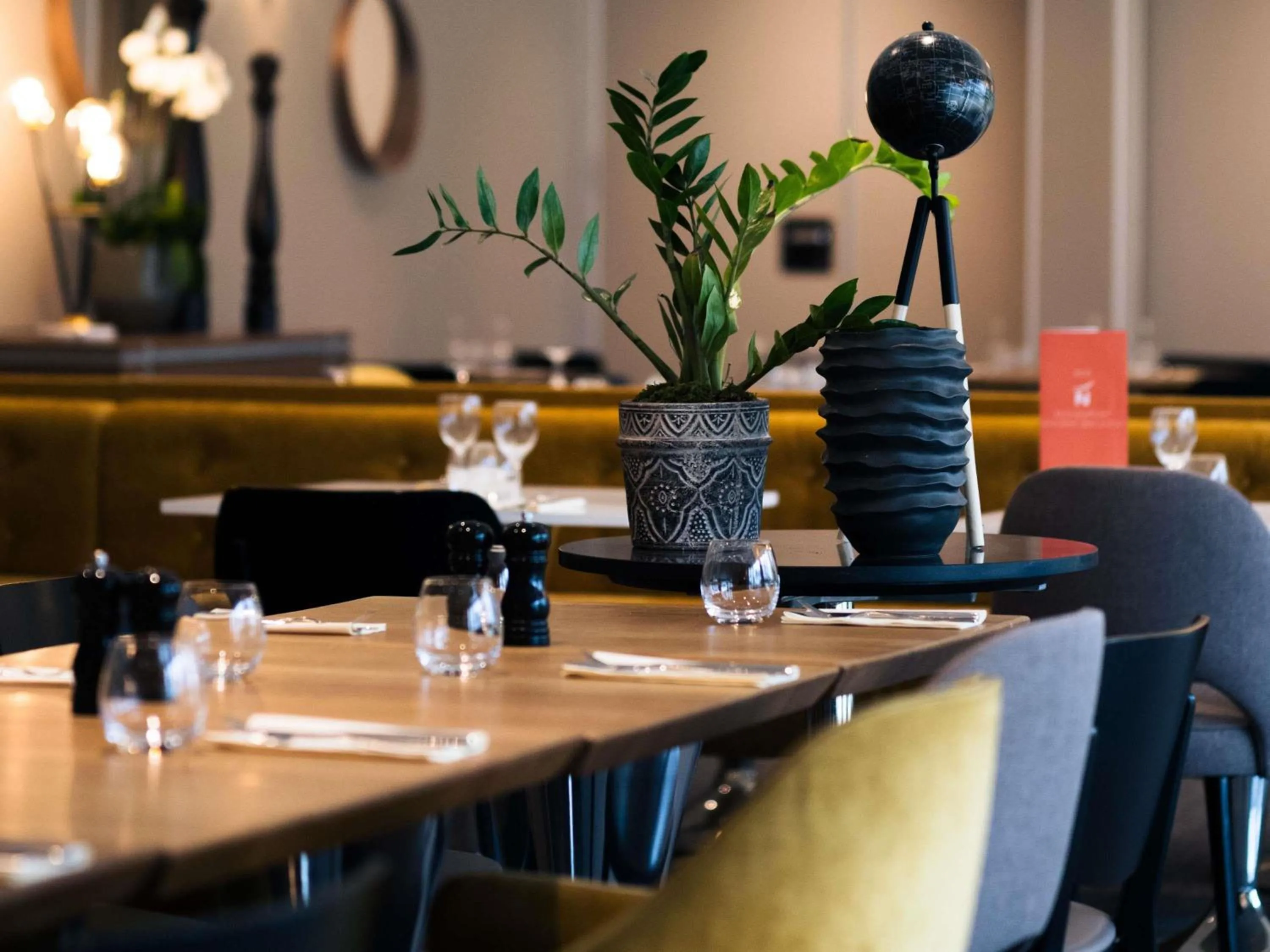 Restaurant/places to eat in Novotel Bayeux