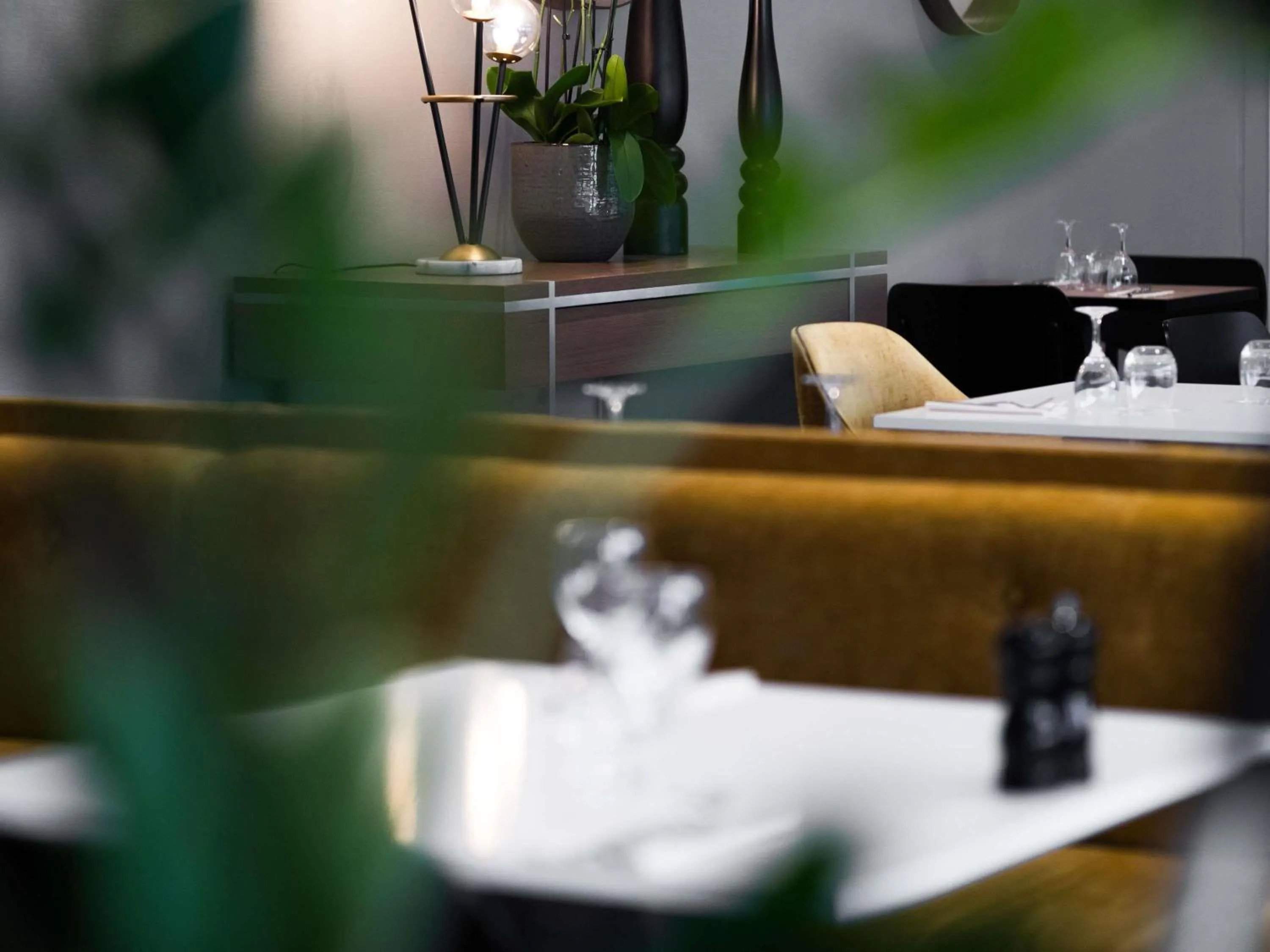 Restaurant/places to eat in Novotel Bayeux