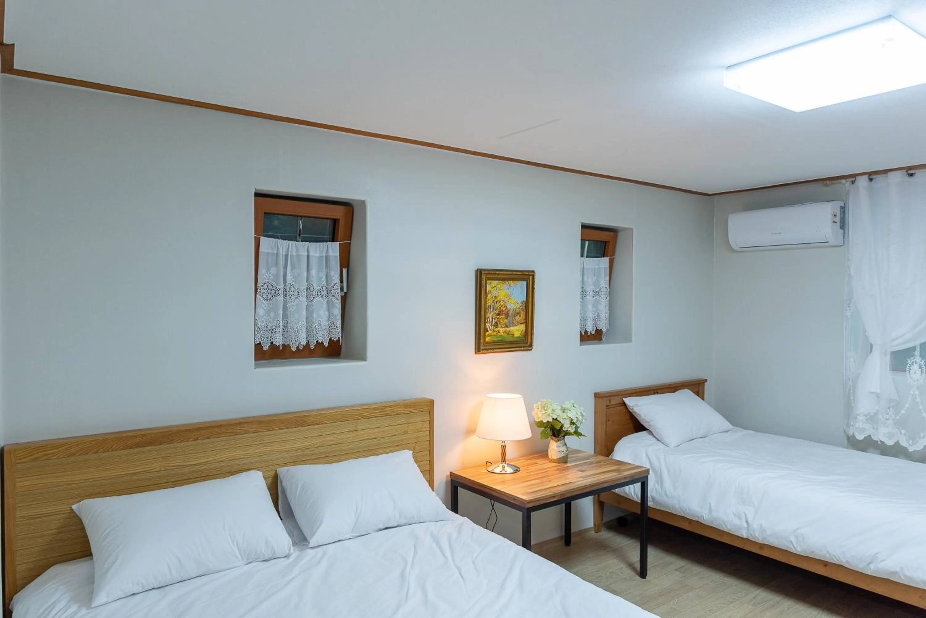 Bed in The Hyu Largo